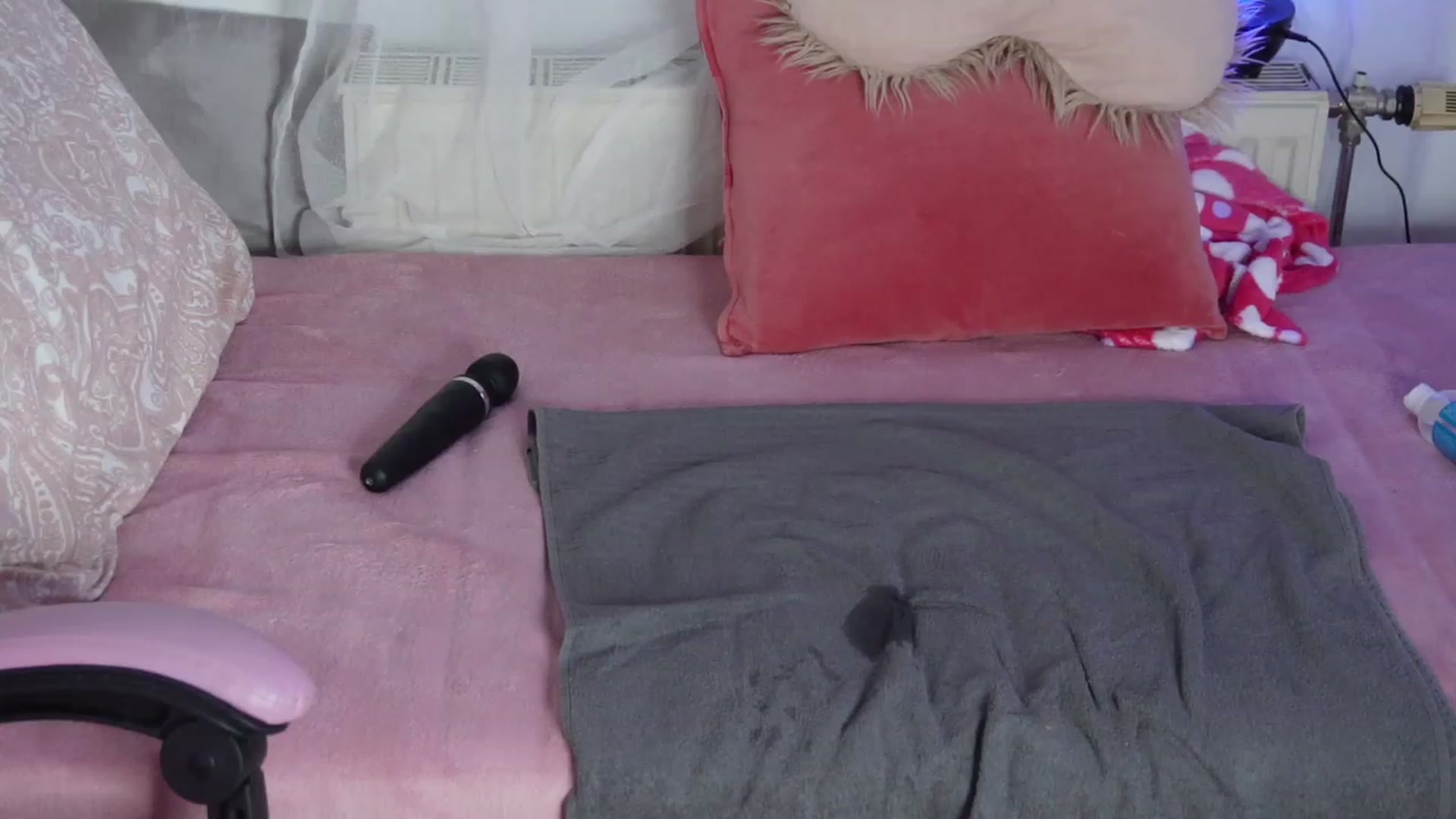Gallery image thumbnail from AshleyJohnes's myfreecams stream on, 07/12/2023, 09:05 image 5 of 20