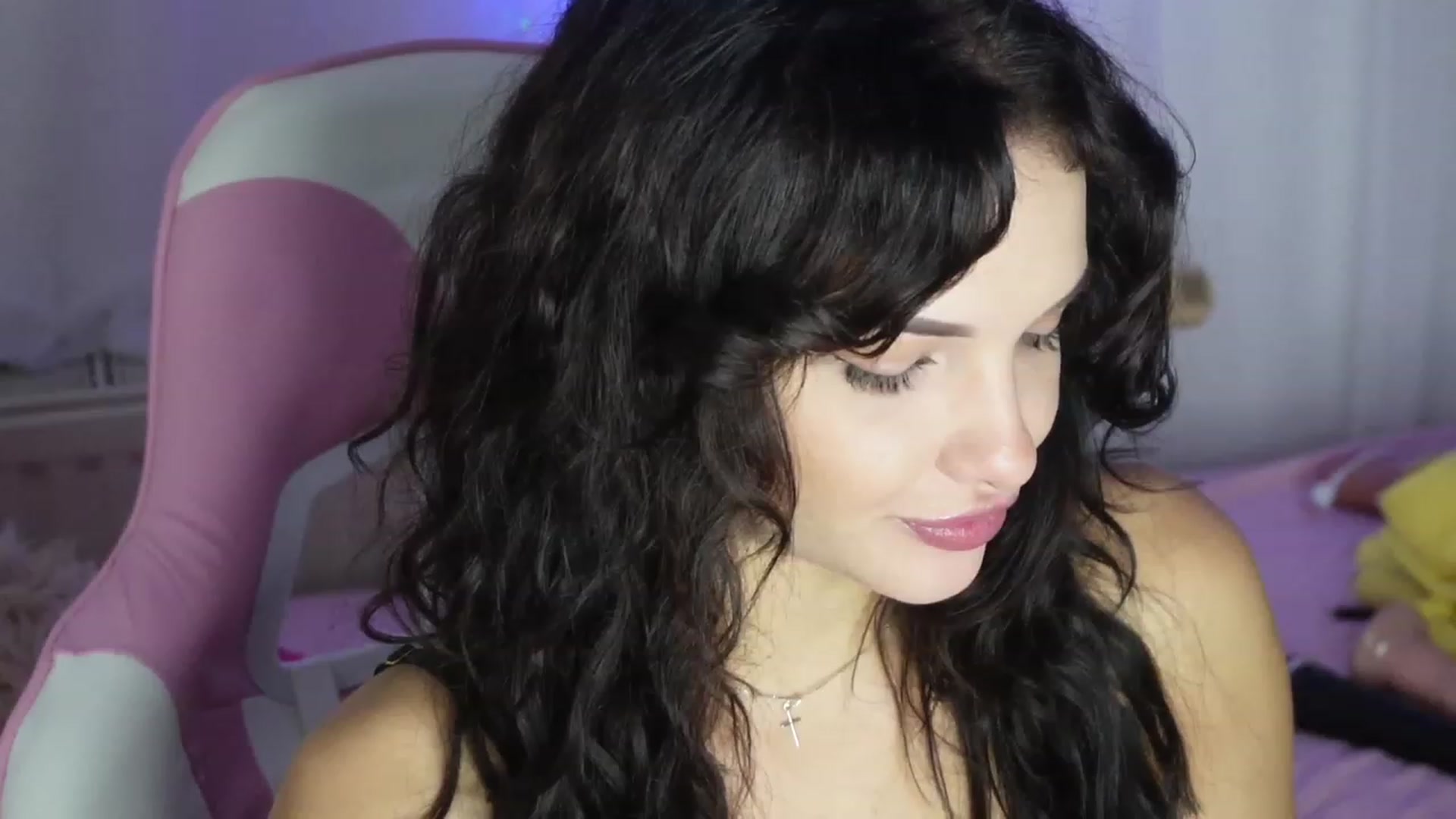 Gallery image thumbnail from AshleyJohnes's myfreecams stream on, 09/03/2023, 05:22 image 4 of 20