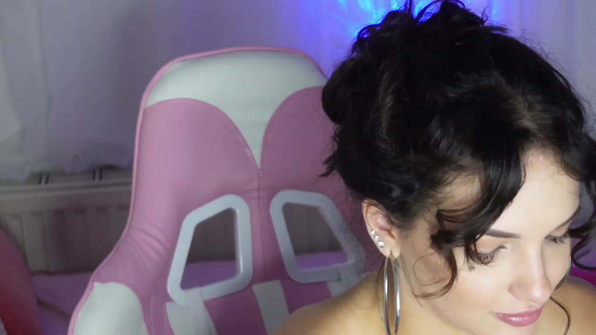 Gallery image thumbnail from AshleyJohnes's myfreecams stream on, 09/03/2023, 07:56 image 12 of 20