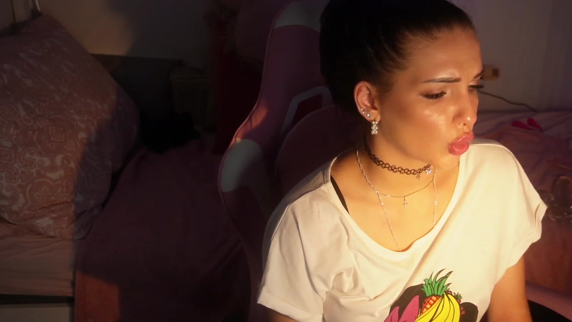 Gallery image thumbnail from AshleyJohnes's myfreecams stream on, 10/14/2023, 07:35 image 17 of 20