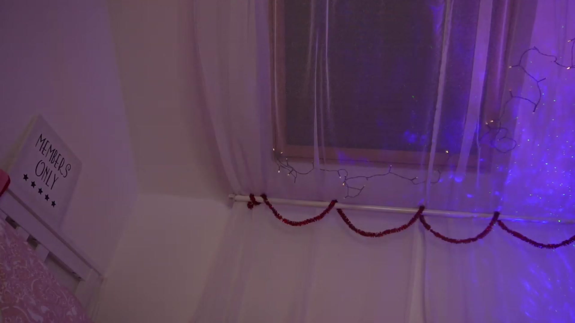 Gallery image thumbnail from AshleyJohnes's myfreecams stream on, 12/08/2023, 06:30 image 16 of 20
