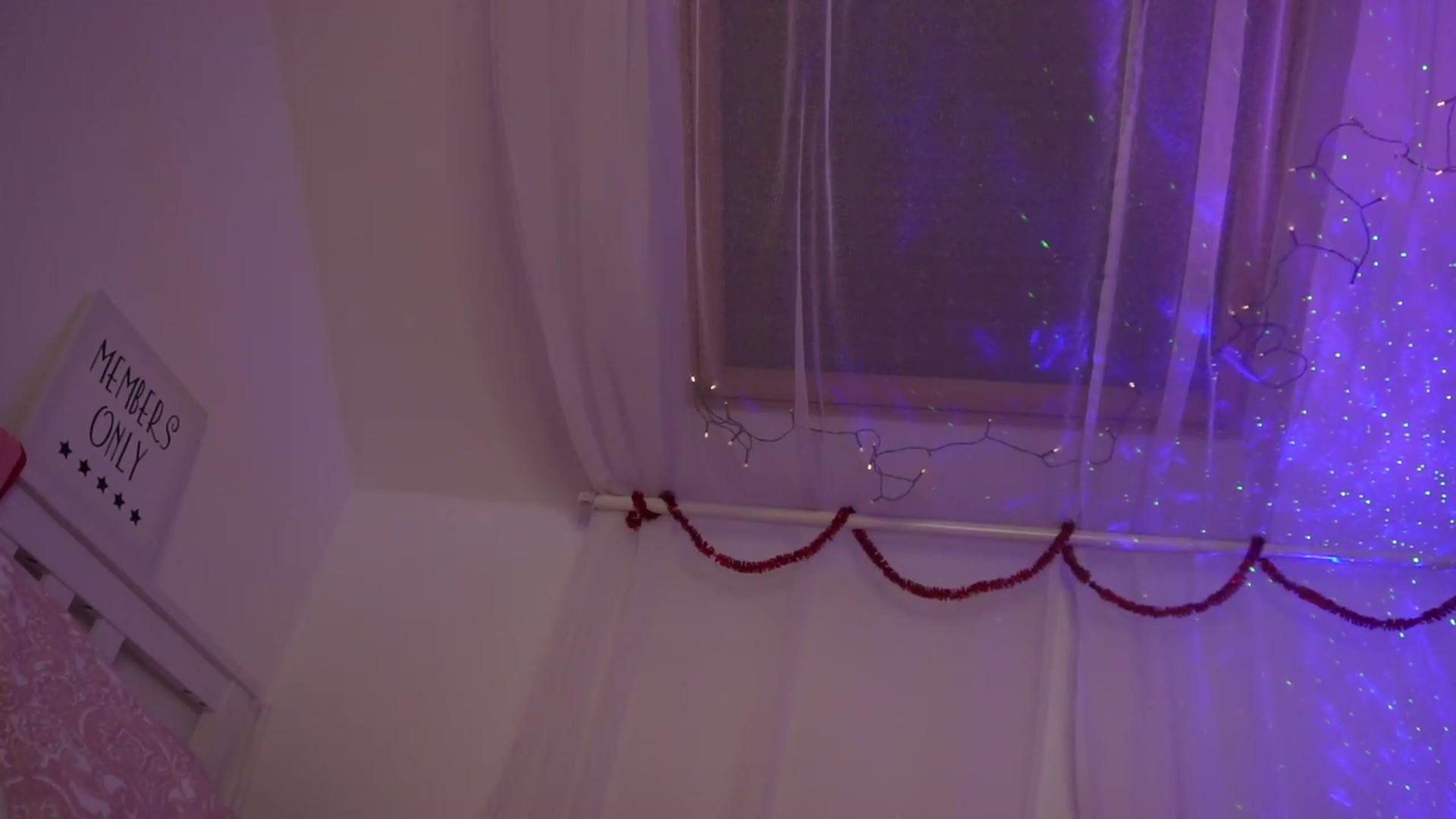 Gallery image thumbnail from AshleyJohnes's myfreecams stream on, 12/08/2023, 06:30 image 15 of 20