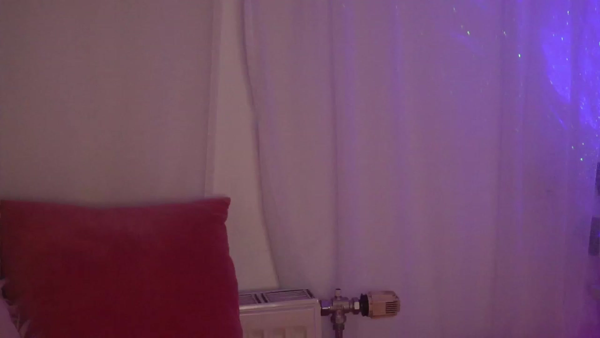 Gallery image thumbnail from AshleyJohnes's myfreecams stream on, 12/31/2023, 06:26 image 11 of 20