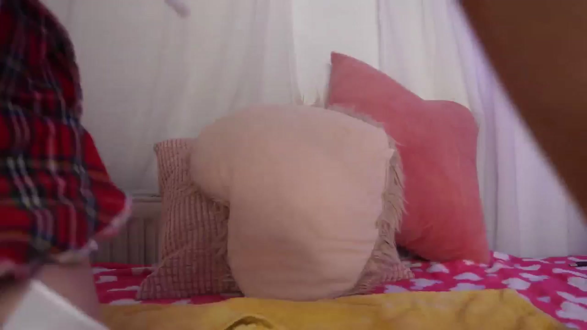 Gallery image thumbnail from AshleyJohnes's myfreecams stream on, 03/23/2024, 07:14 image 10 of 20