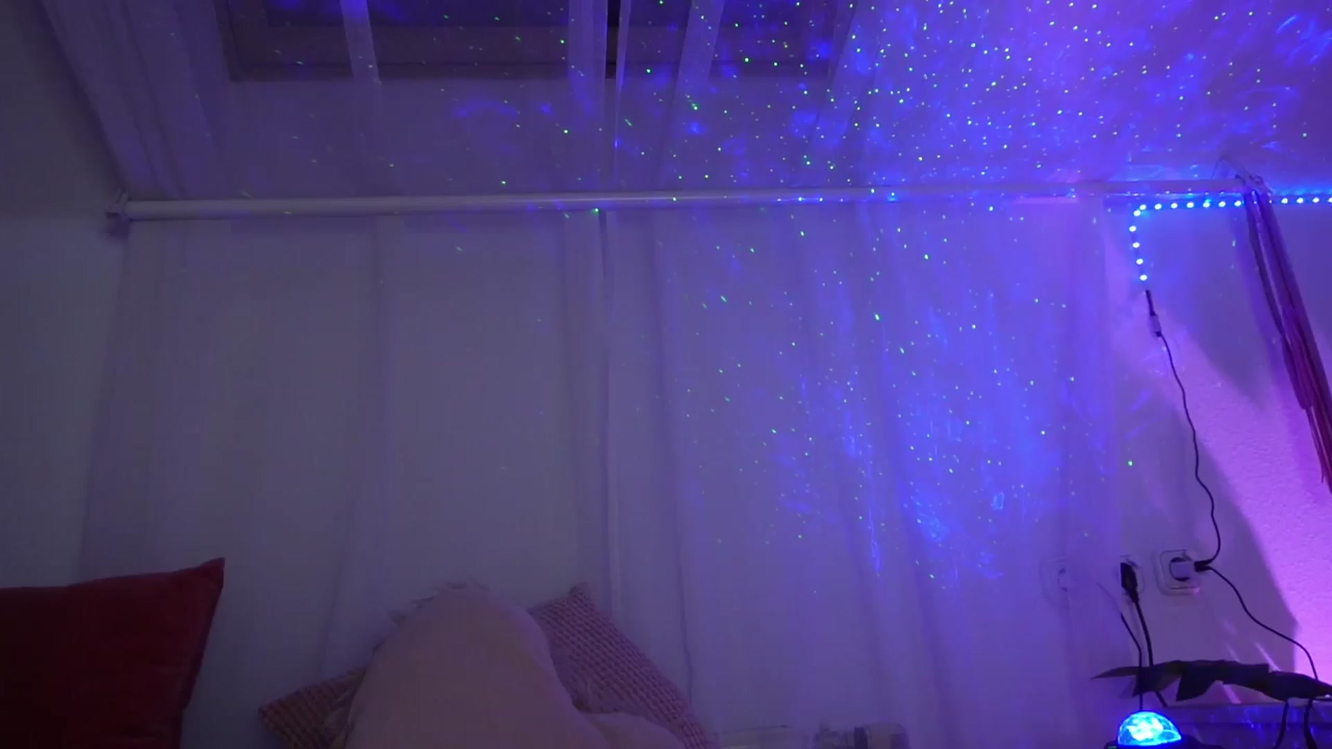 Gallery image thumbnail from AshleyJohnes's myfreecams stream on, 04/08/2024, 04:32 image 13 of 20