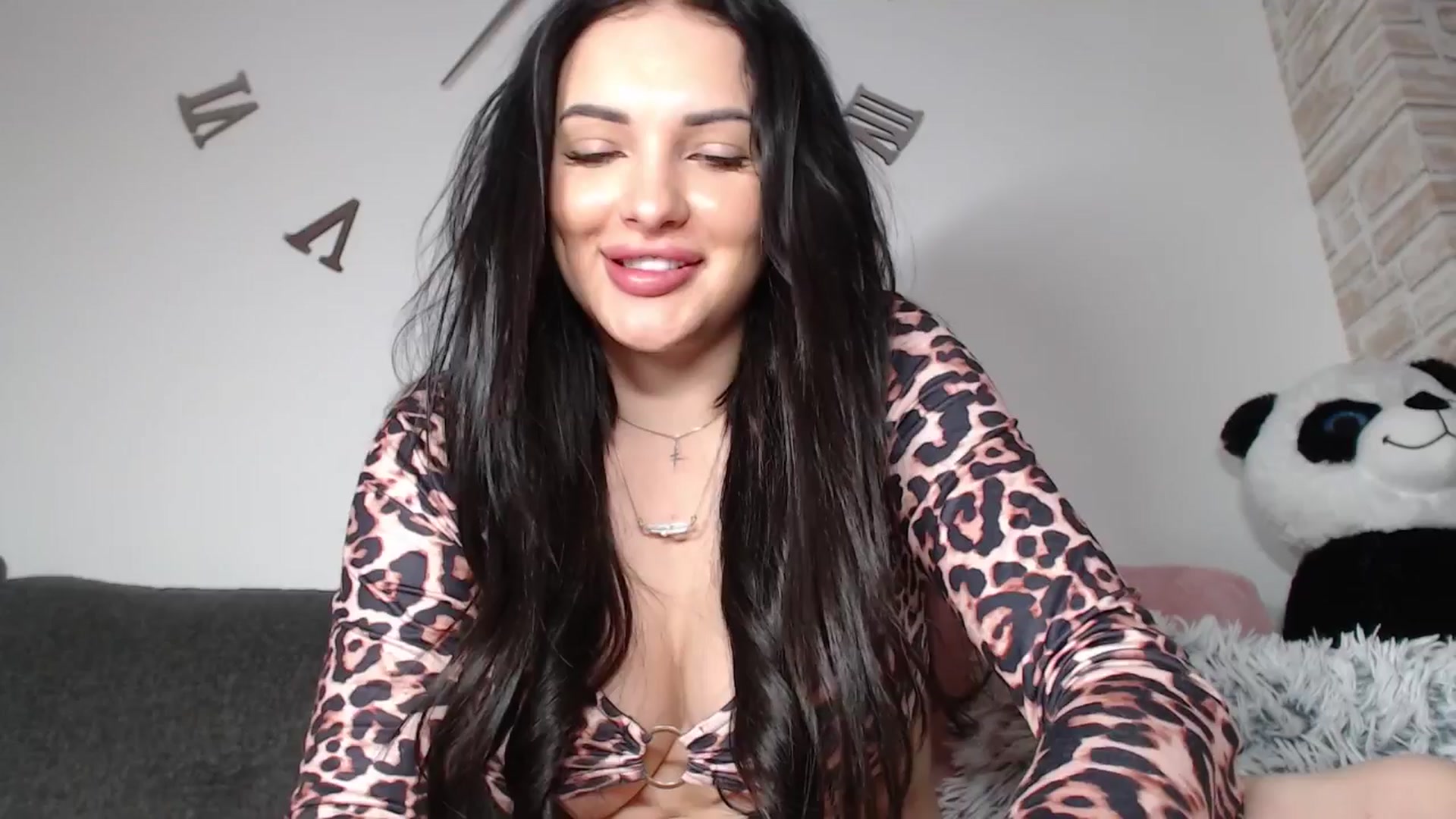 Gallery image thumbnail from AshleyJohnes's myfreecams stream on, 04/16/2025, 05:44 image 9 of 20
