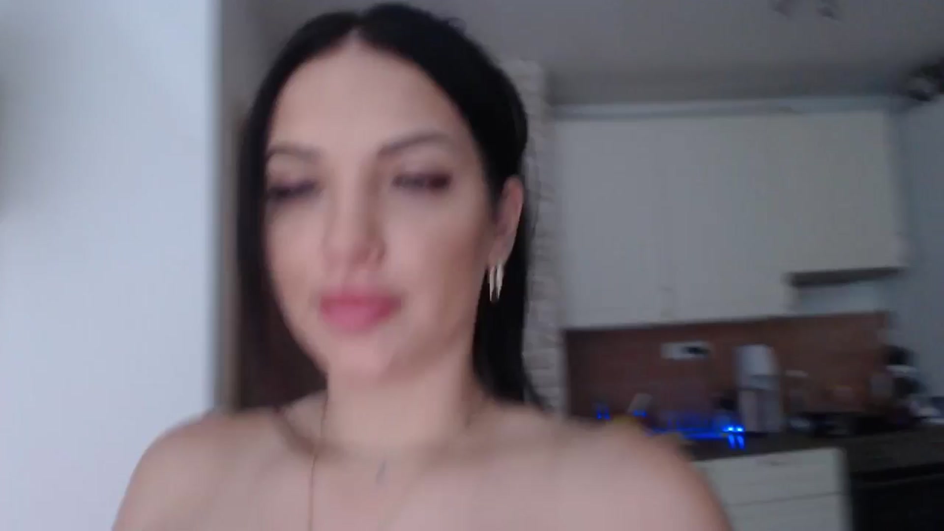 Gallery image thumbnail from AshleyJohnes's myfreecams stream on, 04/24/2025, 04:27 image 18 of 20