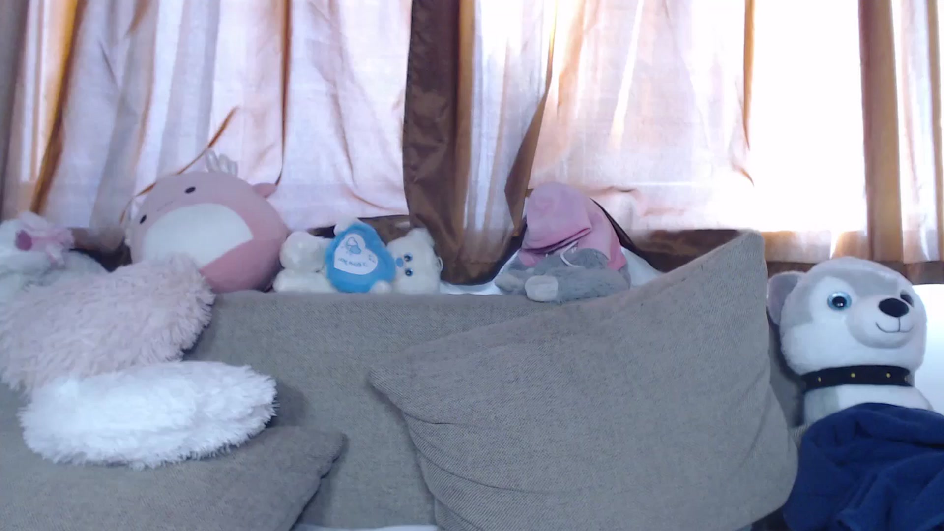 Gallery image thumbnail from AshleyJohnes's myfreecams stream on, 08/07/2025, 08:29 image 11 of 20