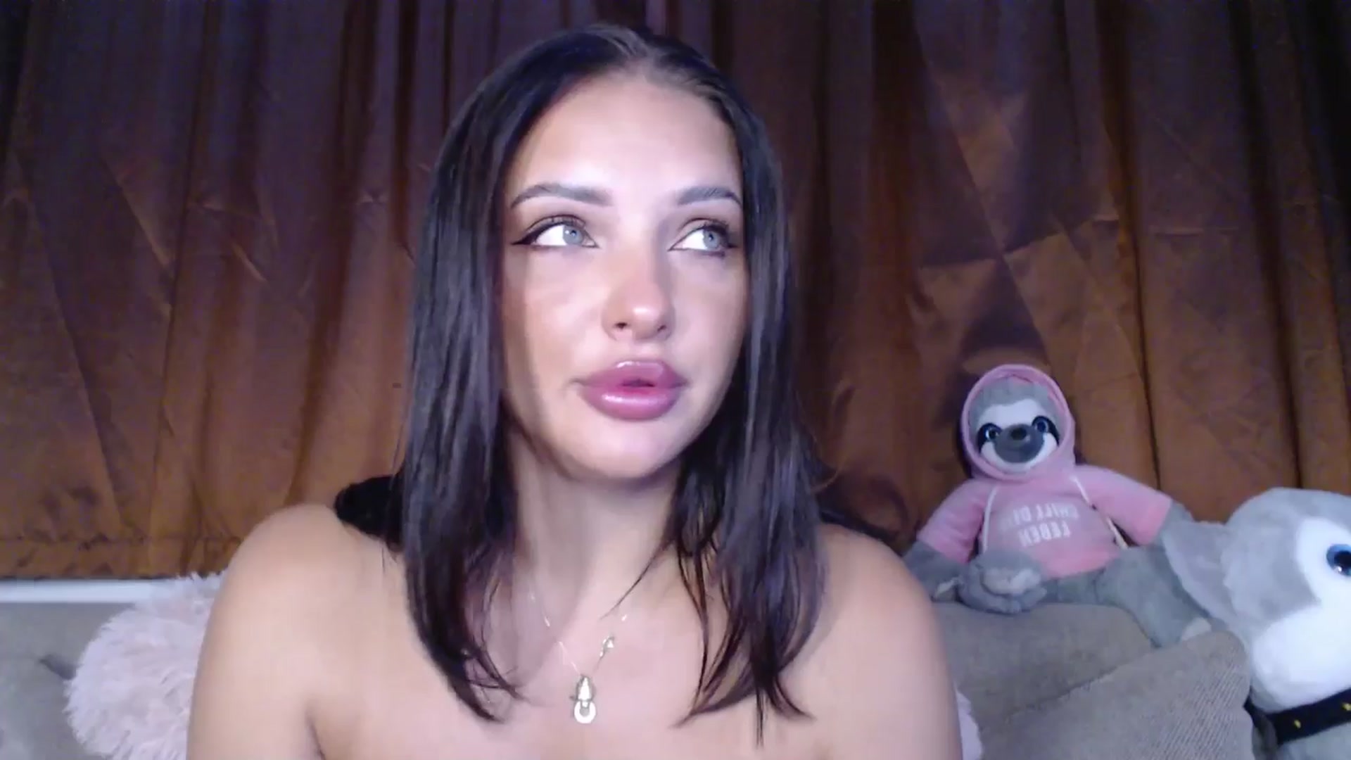 Gallery image thumbnail from AshleyJohnes's myfreecams stream on, 08/15/2025, 05:23 image 3 of 20