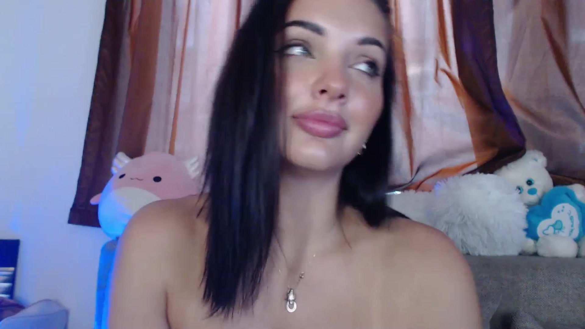 Gallery image thumbnail from AshleyJohnes's myfreecams stream on, 08/23/2025, 05:41 image 11 of 20