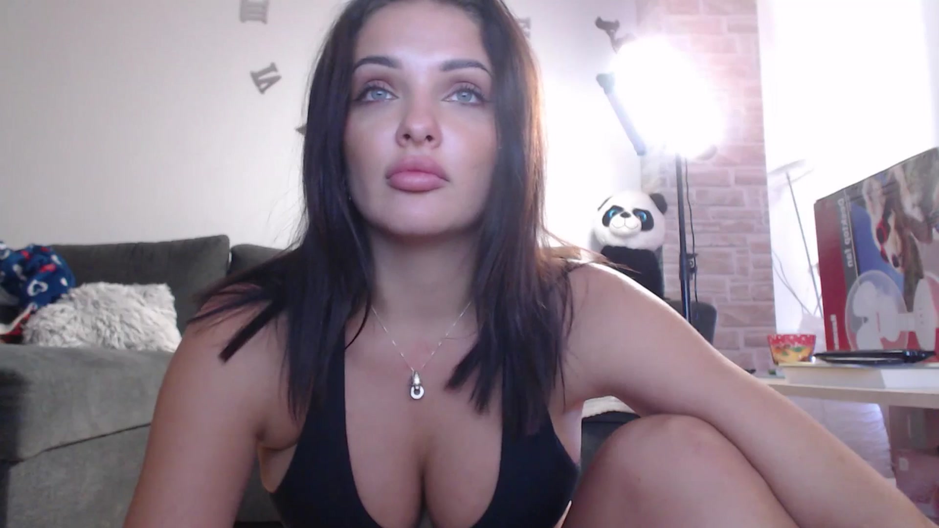 Gallery image thumbnail from AshleyJohnes's myfreecams stream on, 08/28/2025, 09:44 image 13 of 20