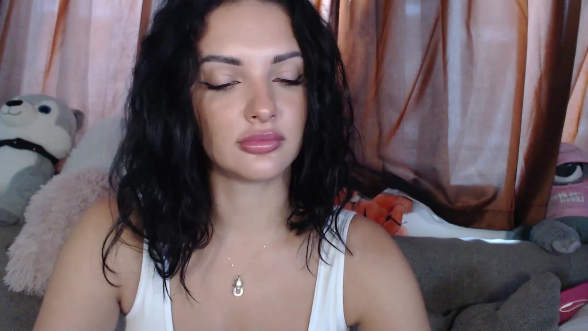 Gallery image thumbnail from AshleyJohnes's myfreecams stream on, 09/15/2025, 06:47 image 5 of 20