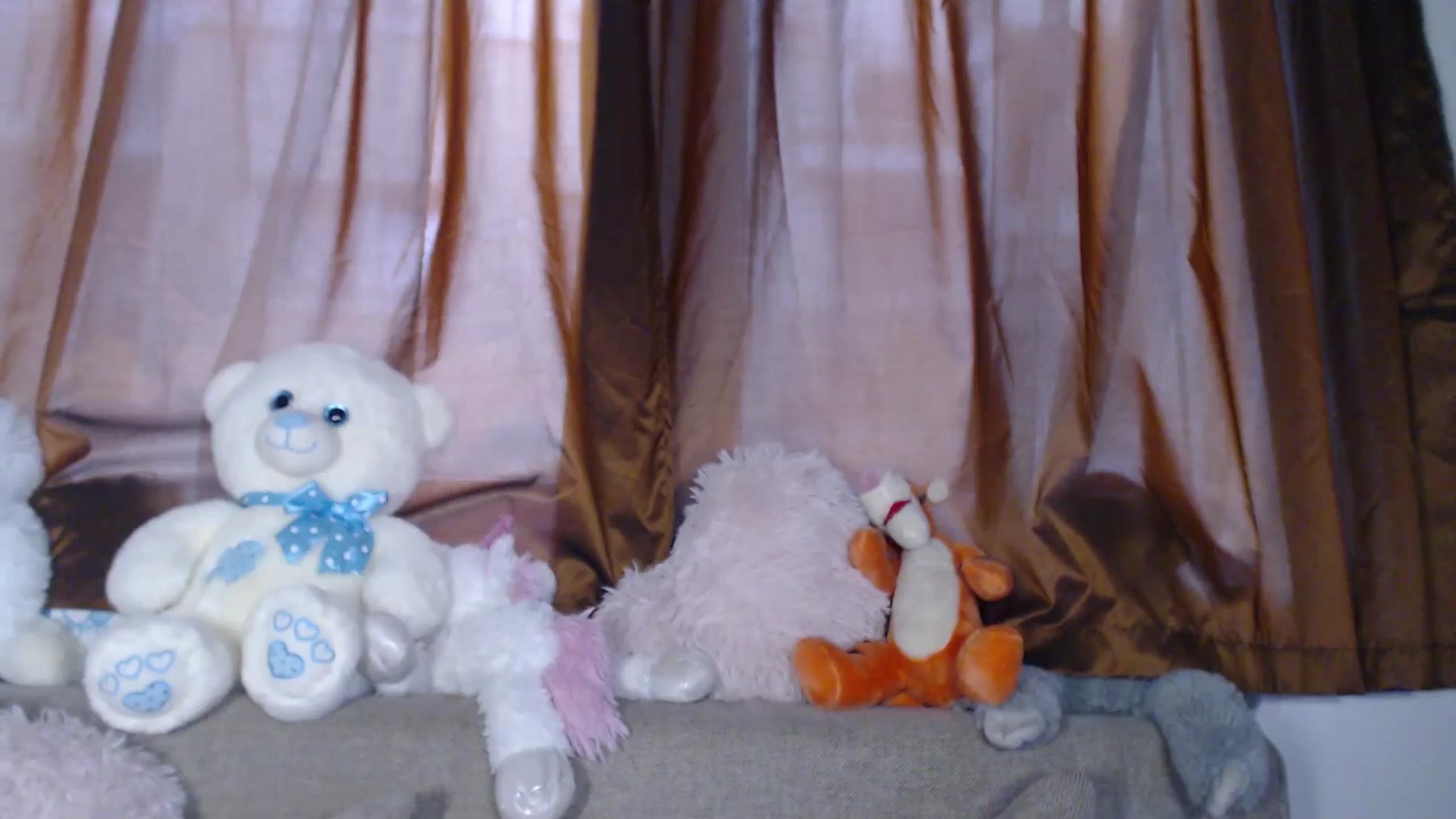 Gallery image thumbnail from AshleyJohnes's myfreecams stream on, 09/16/2025, 07:34 image 5 of 20