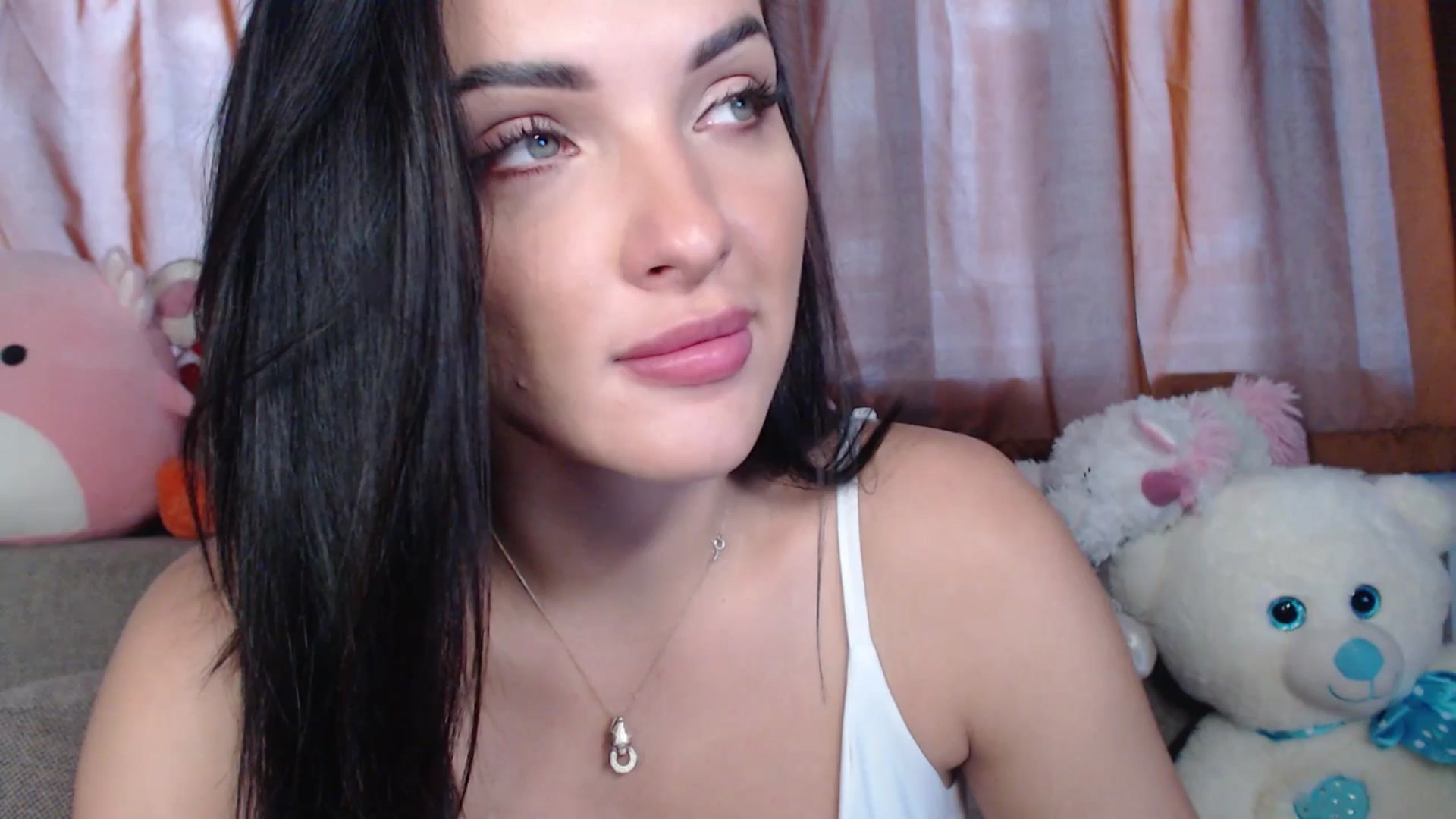 Gallery image thumbnail from AshleyJohnes's myfreecams stream on, 09/21/2025, 06:16 image 16 of 20