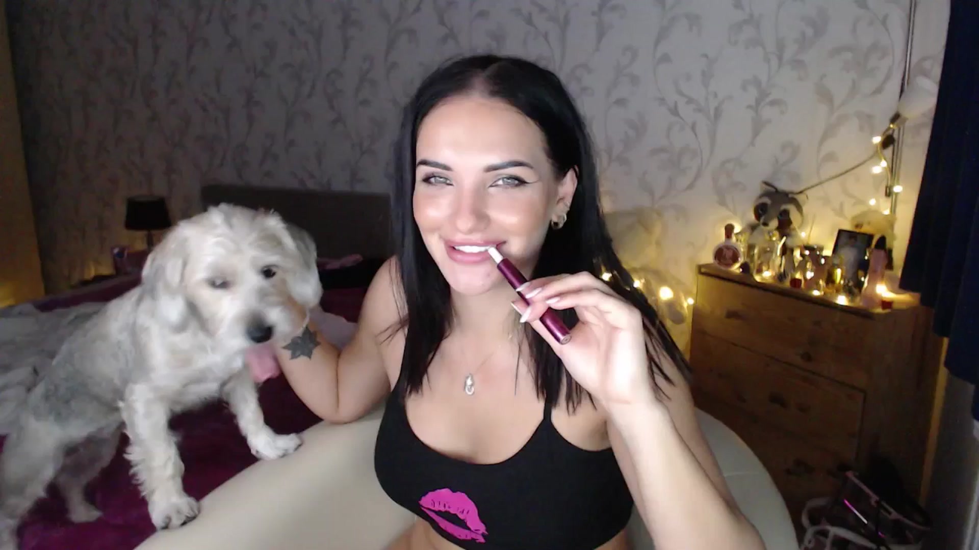 Gallery image thumbnail from AshleyJohnes's myfreecams stream on, 10/01/2025, 06:01 image 5 of 20