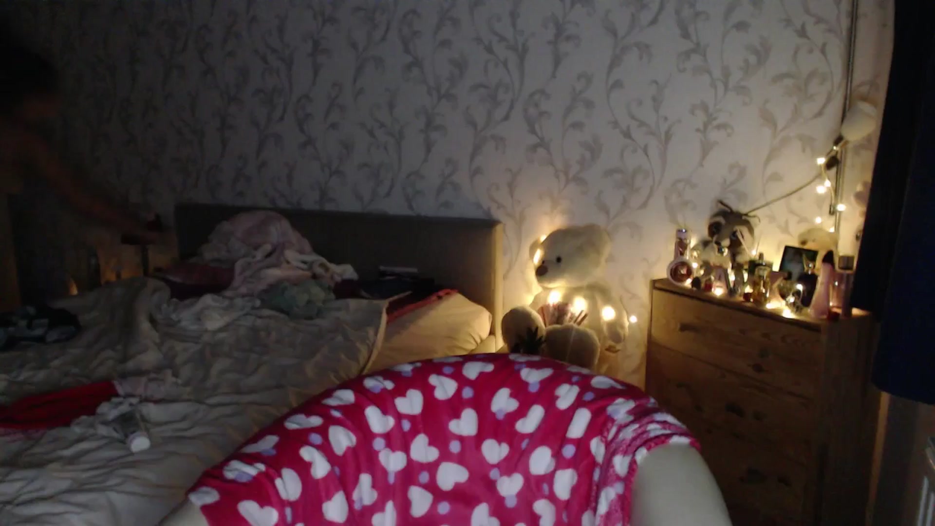 Gallery image thumbnail from AshleyJohnes's myfreecams stream on, 10/15/2025, 17:00 image 17 of 20