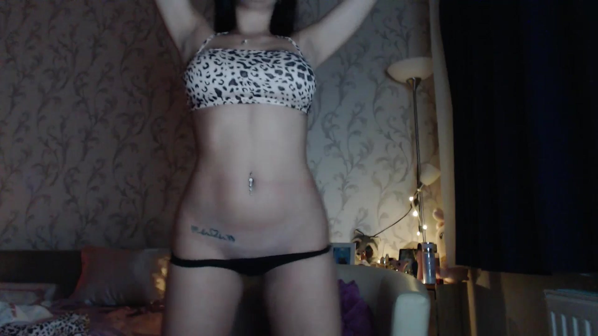 Gallery image thumbnail from AshleyJohnes's myfreecams stream on, 10/31/2025, 05:07 image 10 of 20