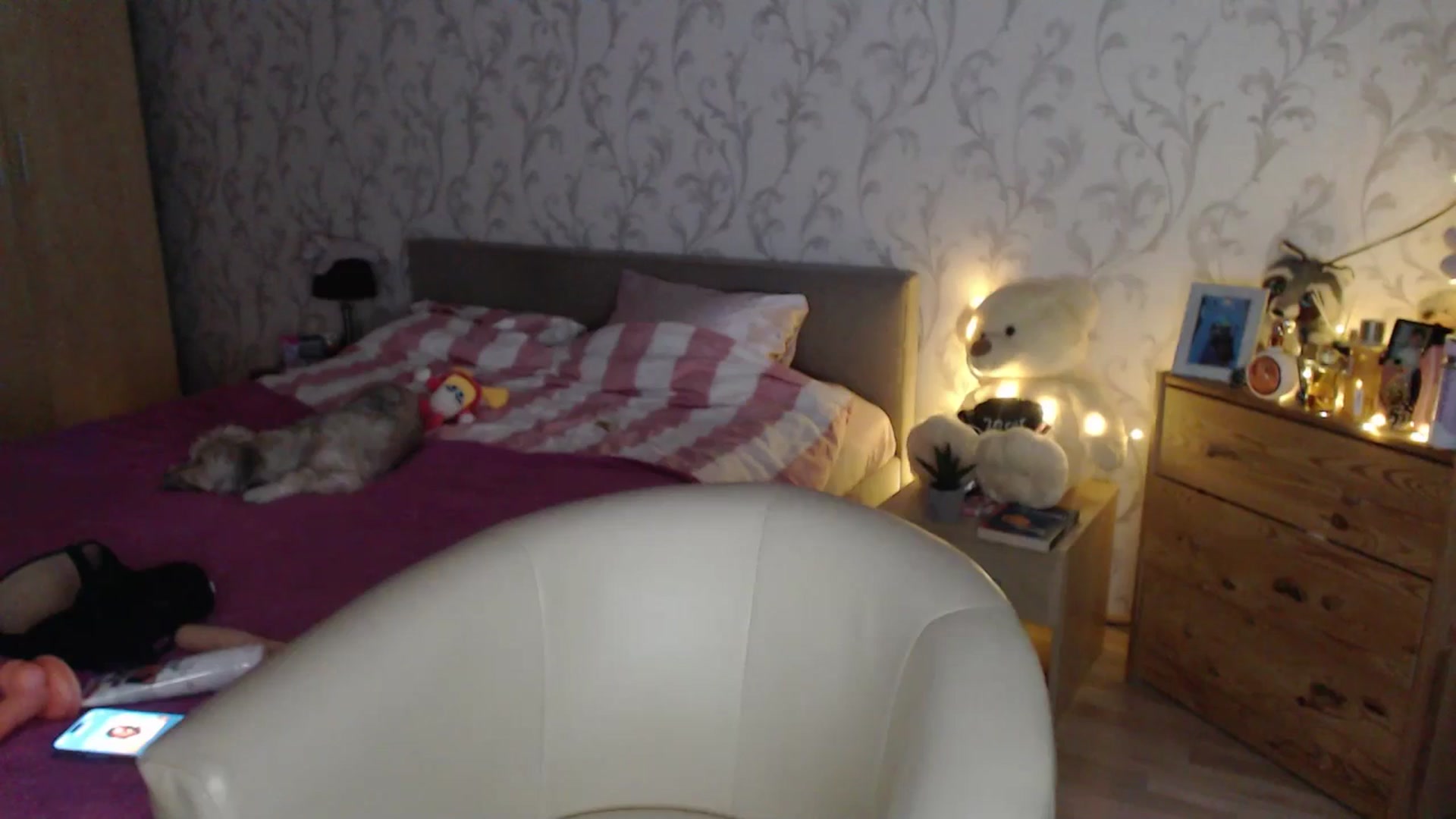 Gallery image thumbnail from AshleyJohnes's myfreecams stream on, 11/09/2025, 07:56 image 16 of 20