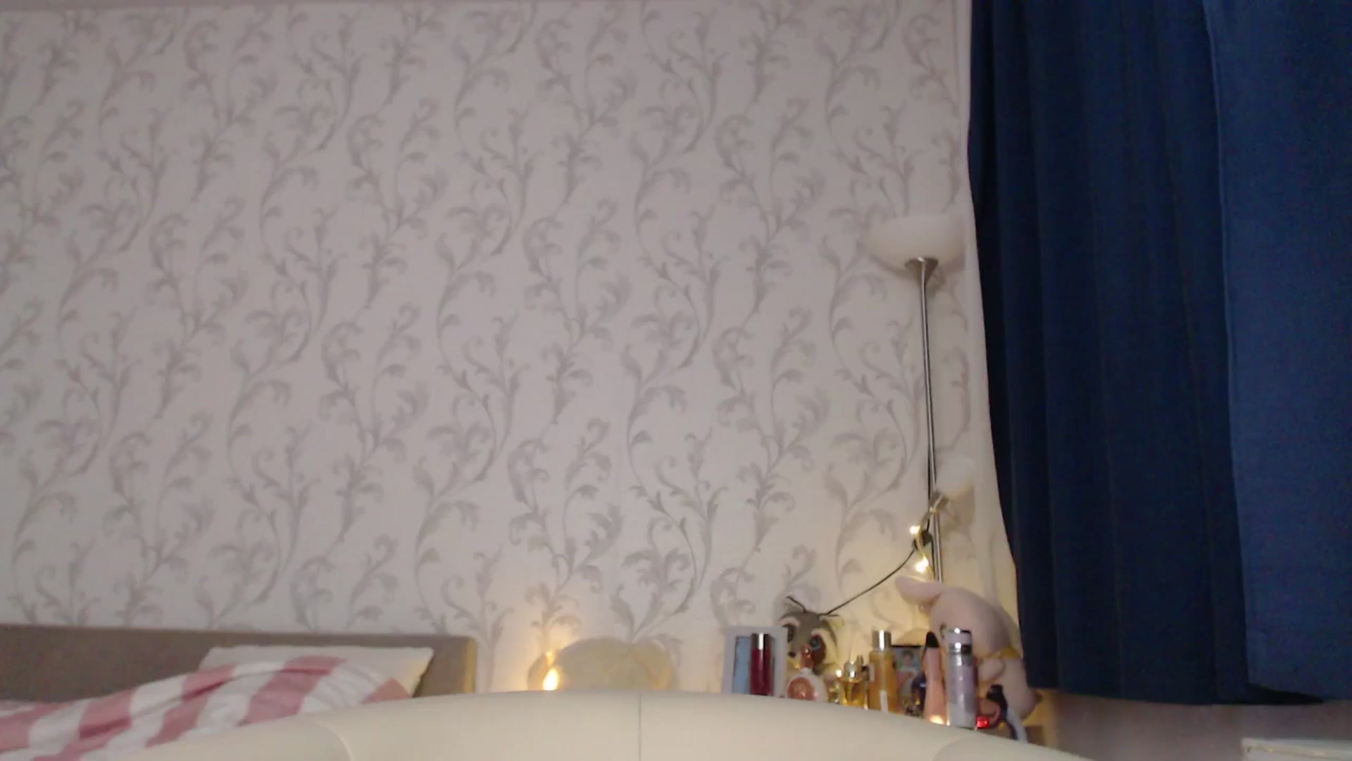 Gallery image thumbnail from AshleyJohnes's myfreecams stream on, 11/19/2025, 07:11 image 8 of 20