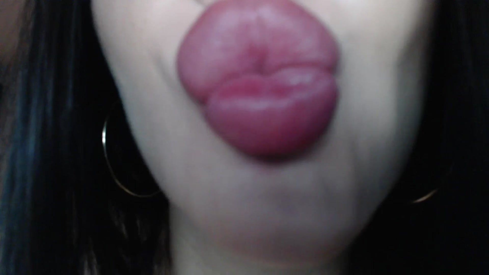 Gallery image thumbnail from AshleyJohnes's myfreecams stream on, 11/26/2025, 05:31 image 5 of 20