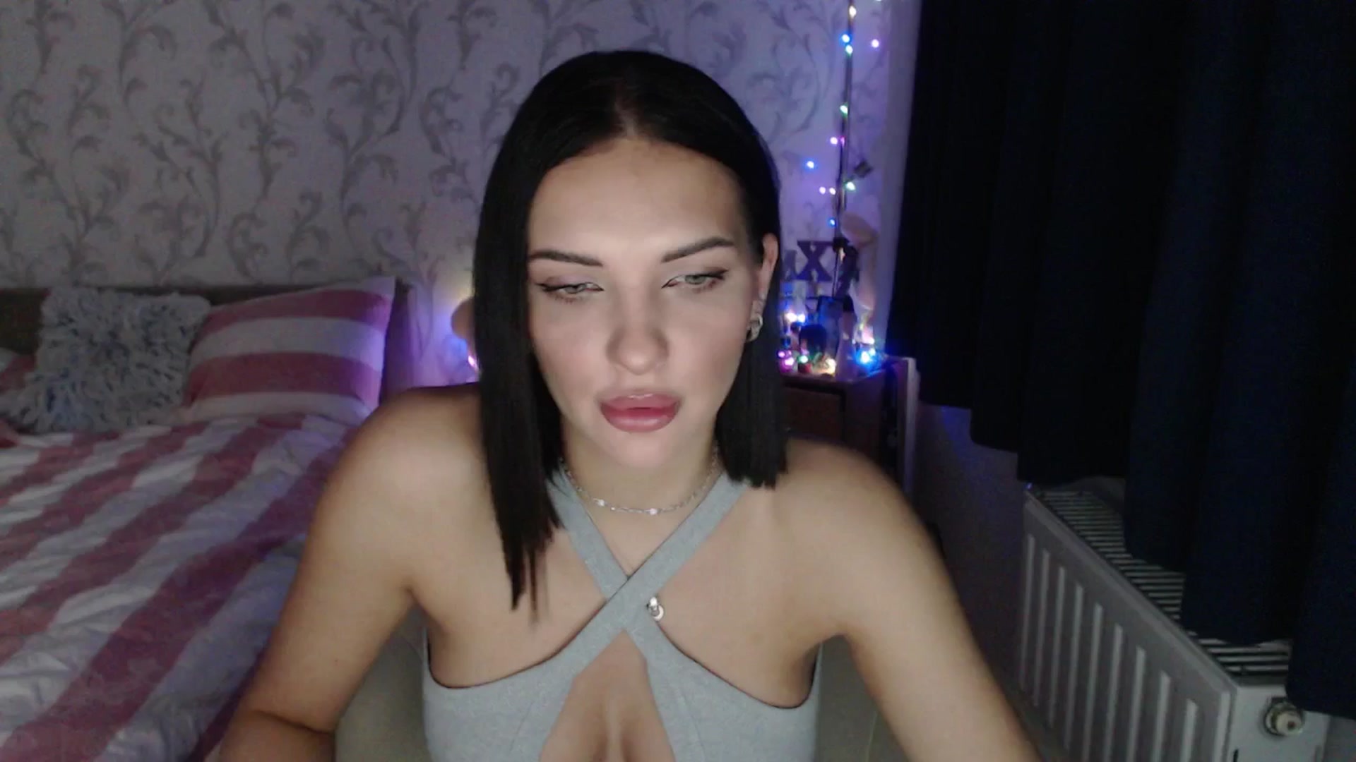 Gallery image thumbnail from AshleyJohnes's myfreecams stream on, 01/13/2026, 06:20 image 4 of 20