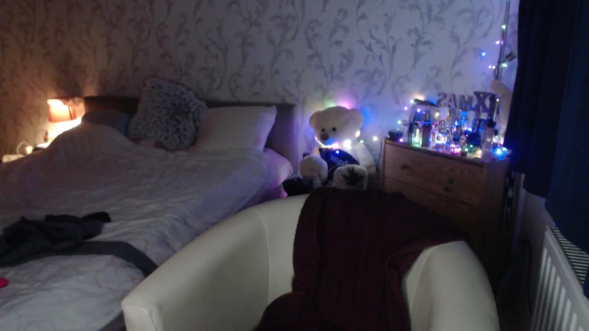 Gallery image thumbnail from AshleyJohnes's myfreecams stream on, 01/24/2026, 07:10 image 10 of 20