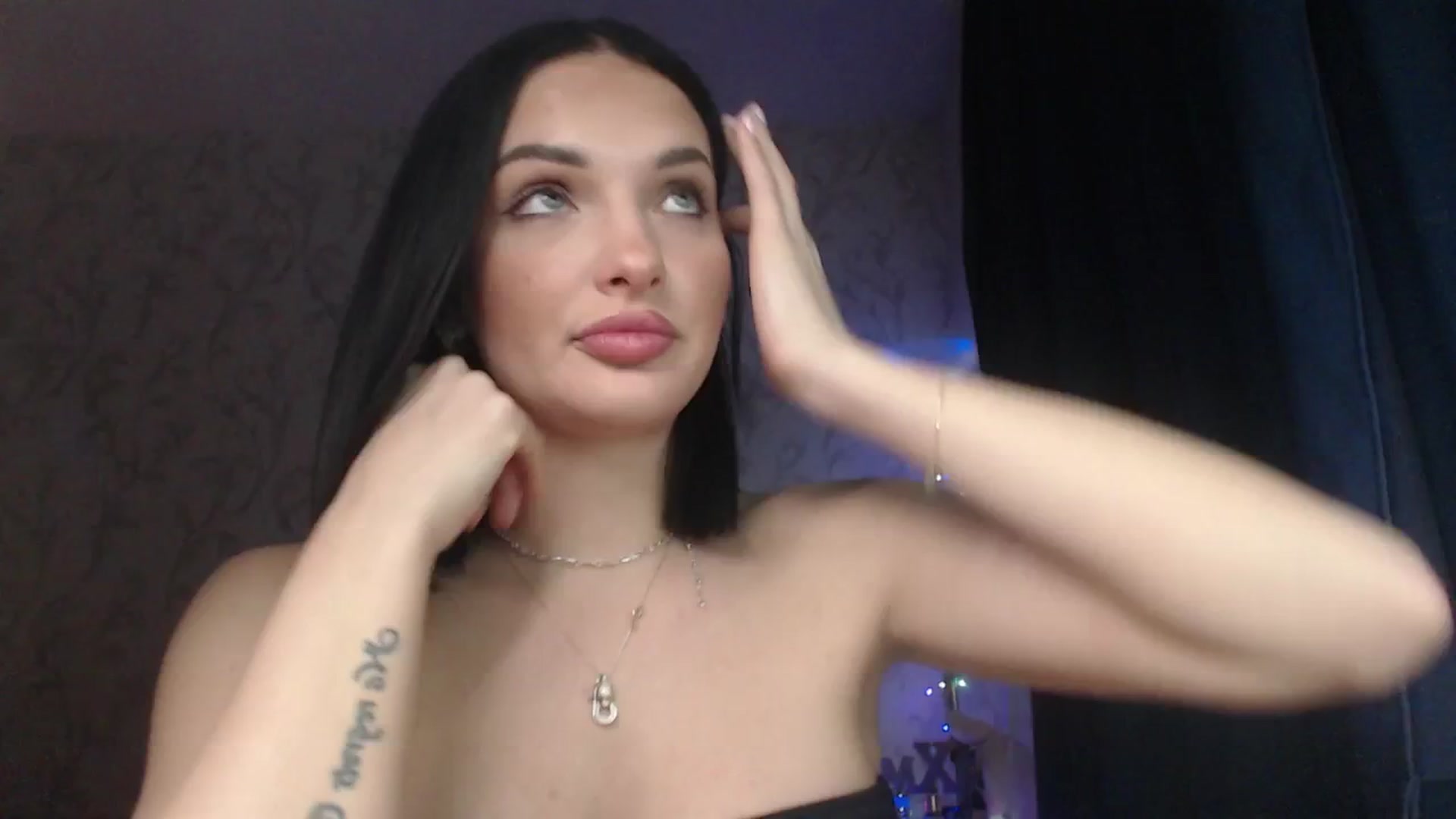 Gallery image thumbnail from AshleyJohnes's myfreecams stream on, 02/05/2026, 04:29 image 17 of 20