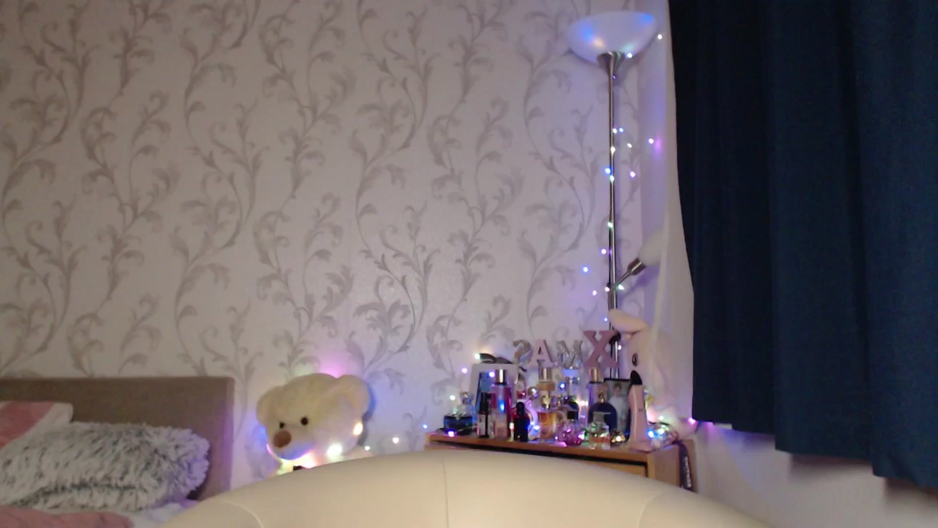 Gallery image thumbnail from AshleyJohnes's myfreecams stream on, 02/22/2026, 23:39 image 2 of 20