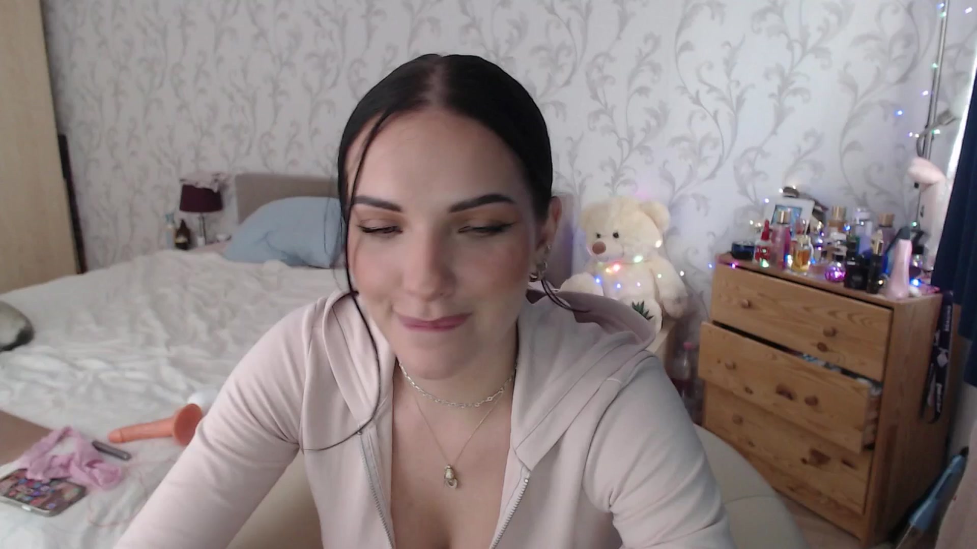 Gallery image thumbnail from AshleyJohnes's myfreecams stream on, 03/24/2026, 08:00 image 18 of 20