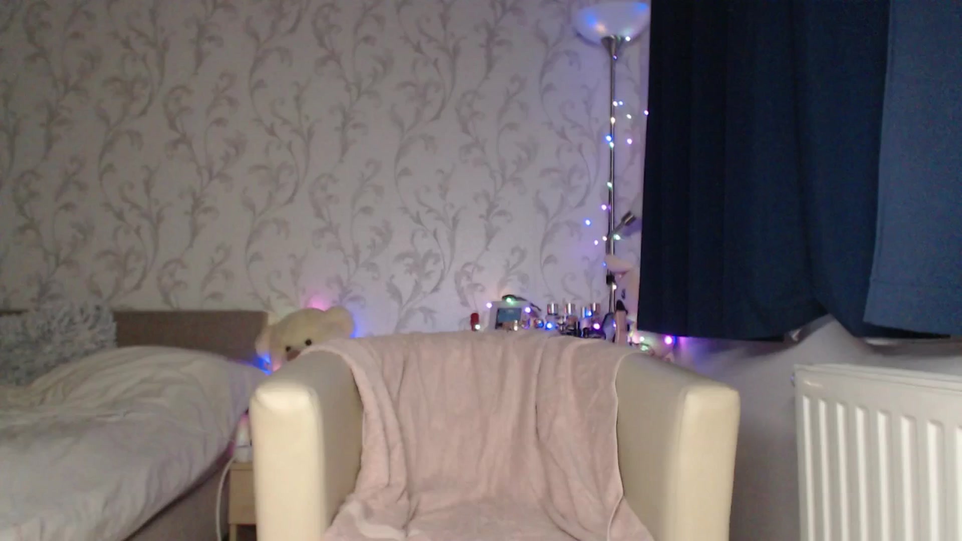 Gallery image thumbnail from AshleyJohnes's myfreecams stream on, 04/04/2026, 05:02 image 1 of 20