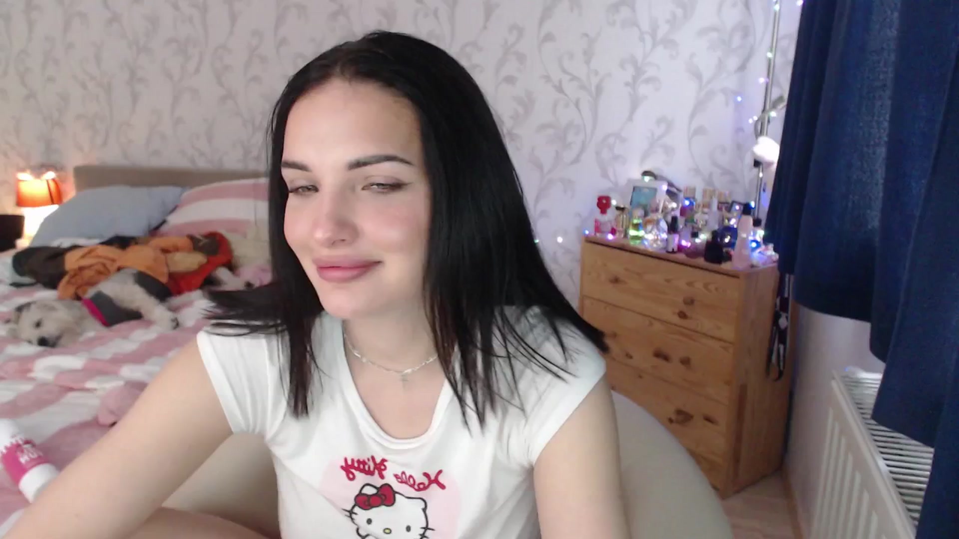 Gallery image thumbnail from AshleyJohnes's myfreecams stream on, 04/20/2026, 06:12 image 1 of 20