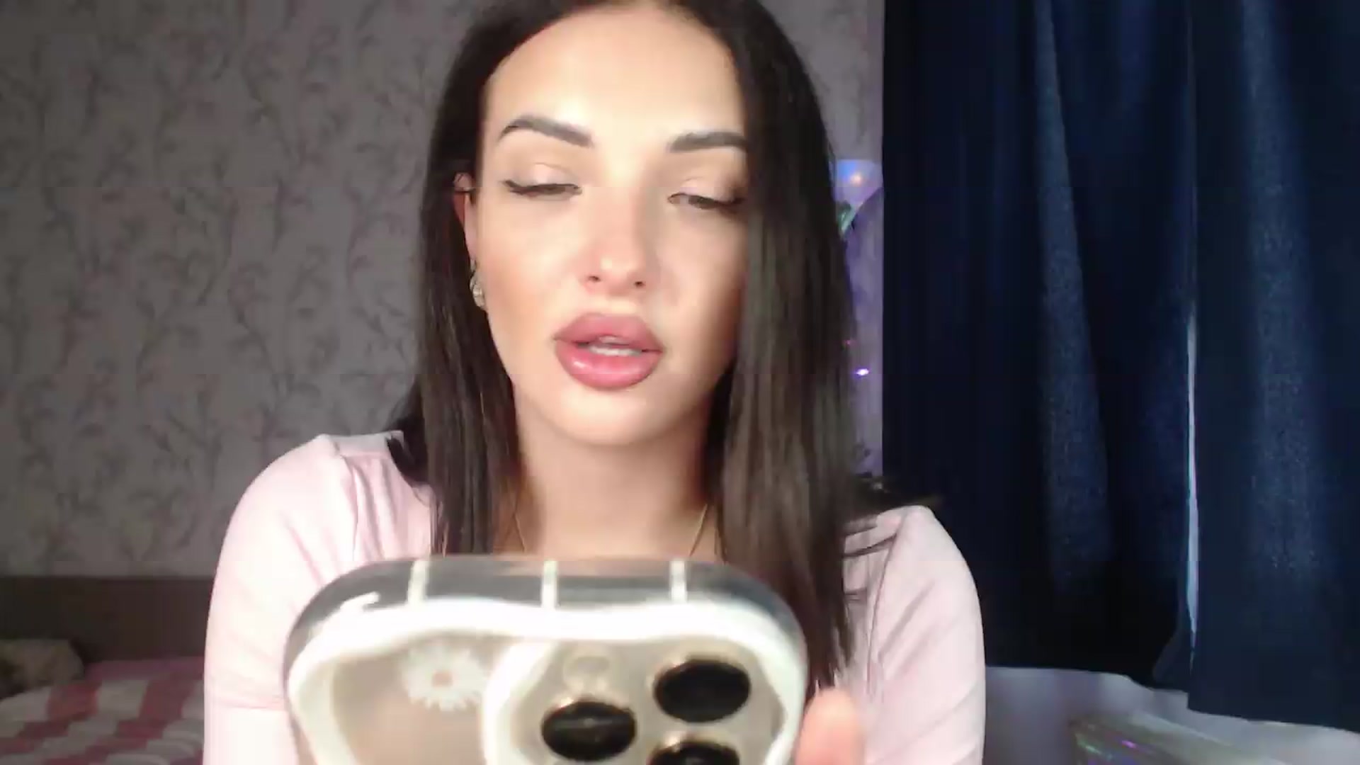 Gallery image thumbnail from AshleyJohnes's myfreecams stream on, 06/27/2026, 04:50 image 1 of 20