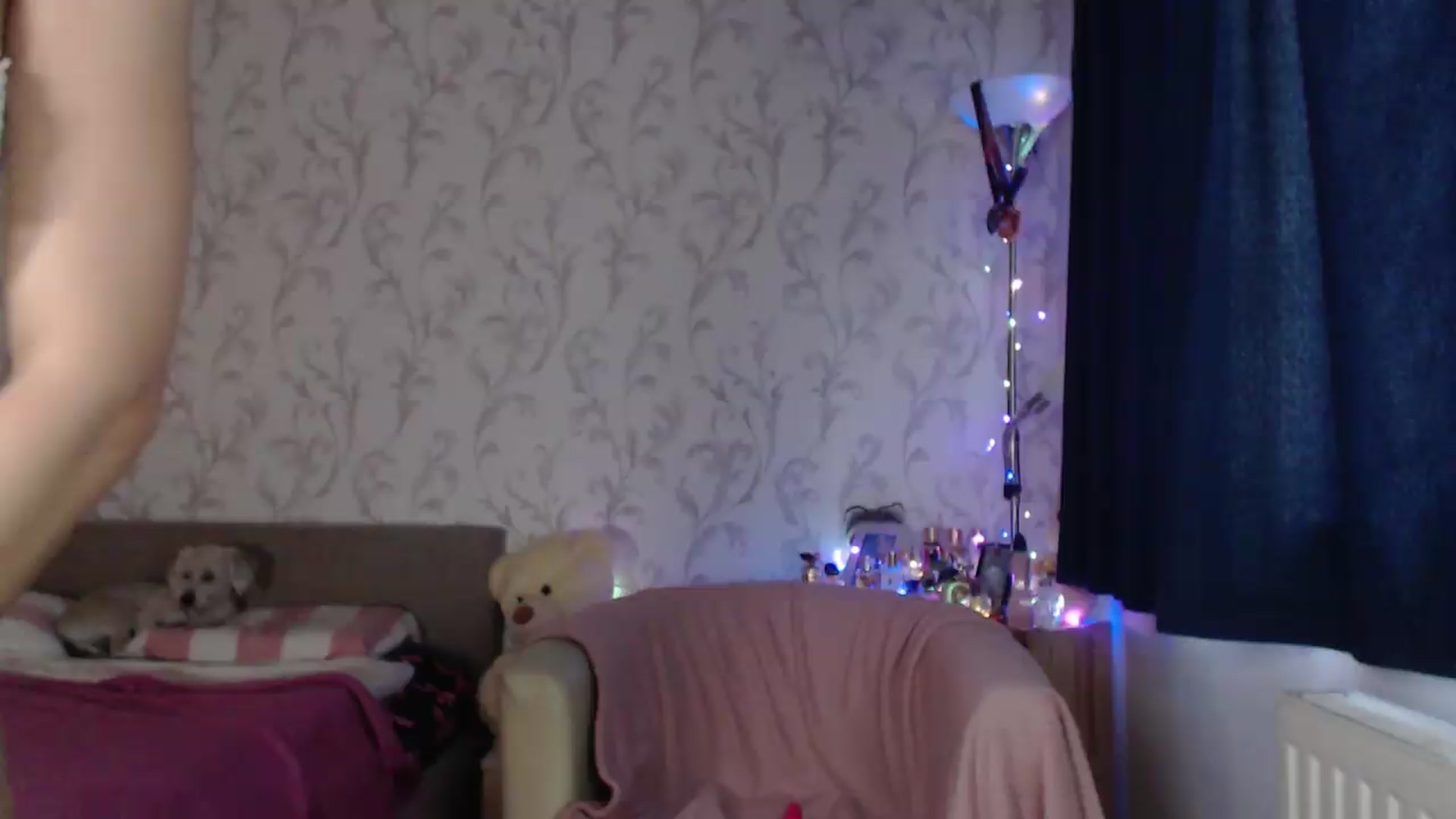 Gallery image thumbnail from AshleyJohnes's myfreecams stream on, 07/03/2026, 04:49 image 12 of 20