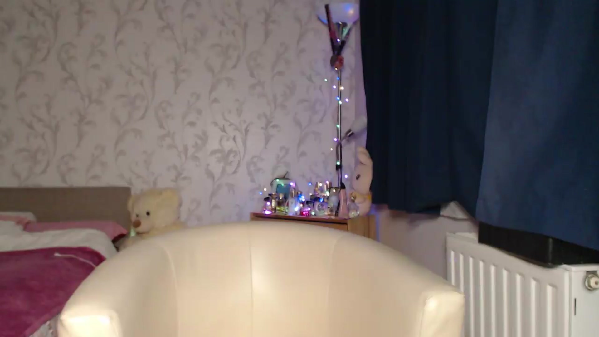 Gallery image thumbnail from AshleyJohnes's myfreecams stream on, 07/26/2026, 19:19 image 13 of 20