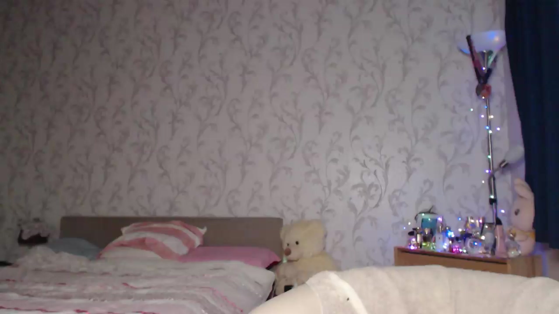 Gallery image thumbnail from AshleyJohnes's myfreecams stream on, 07/28/2026, 06:25 image 7 of 20