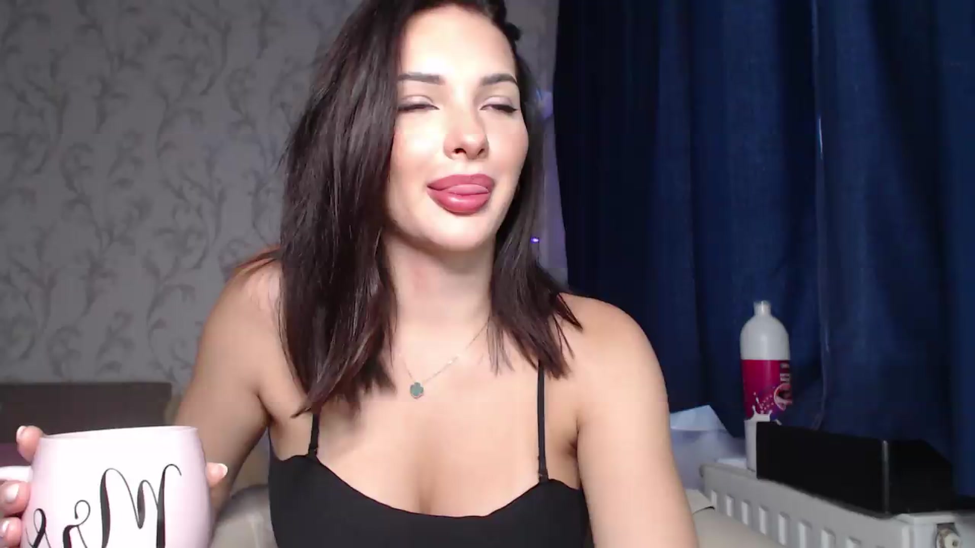 Gallery image thumbnail from AshleyJohnes's myfreecams stream on, 07/28/2026, 06:25 image 9 of 20