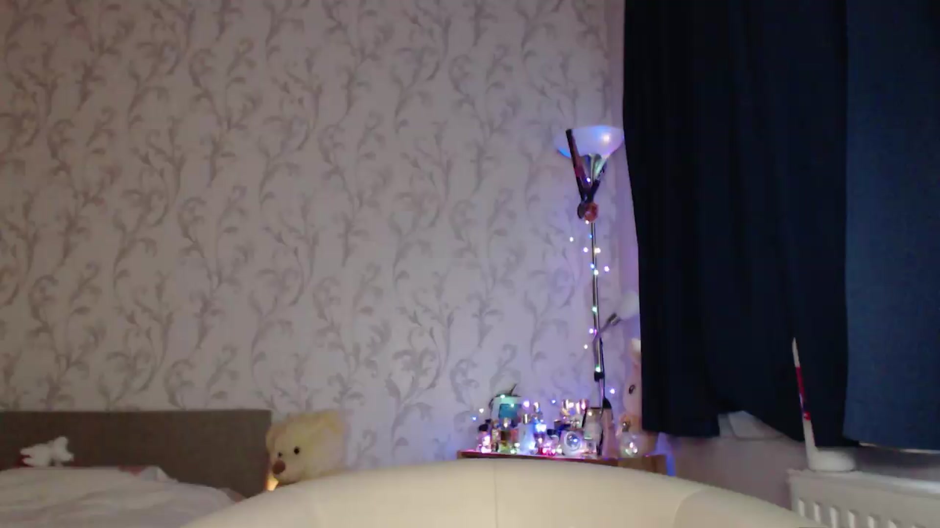 Gallery image thumbnail from AshleyJohnes's myfreecams stream on, 08/03/2026, 04:01 image 18 of 20