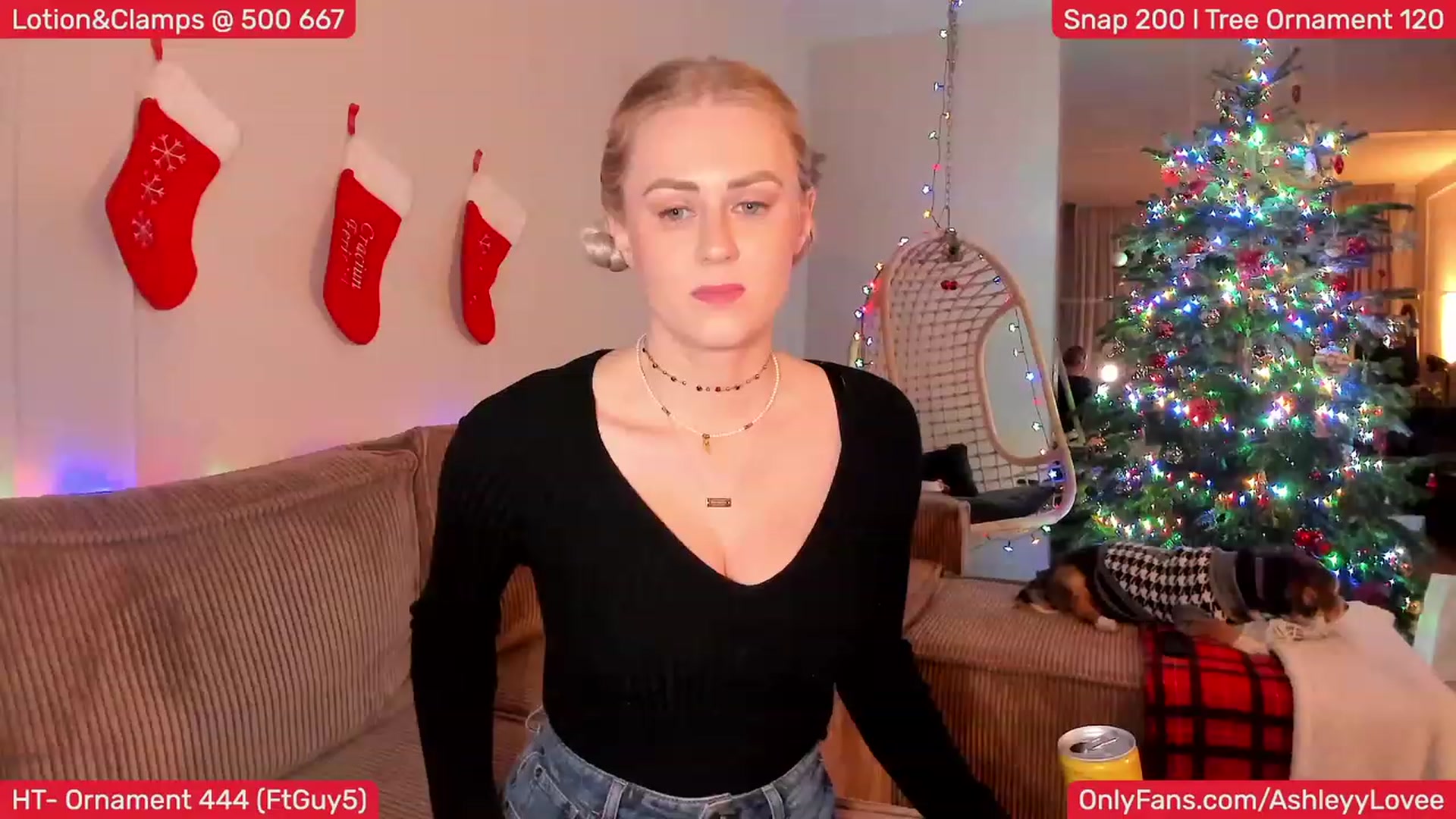 Gallery image thumbnail from AshleyLove's myfreecams stream on, 12/09/2023, 21:28 image 12 of 20