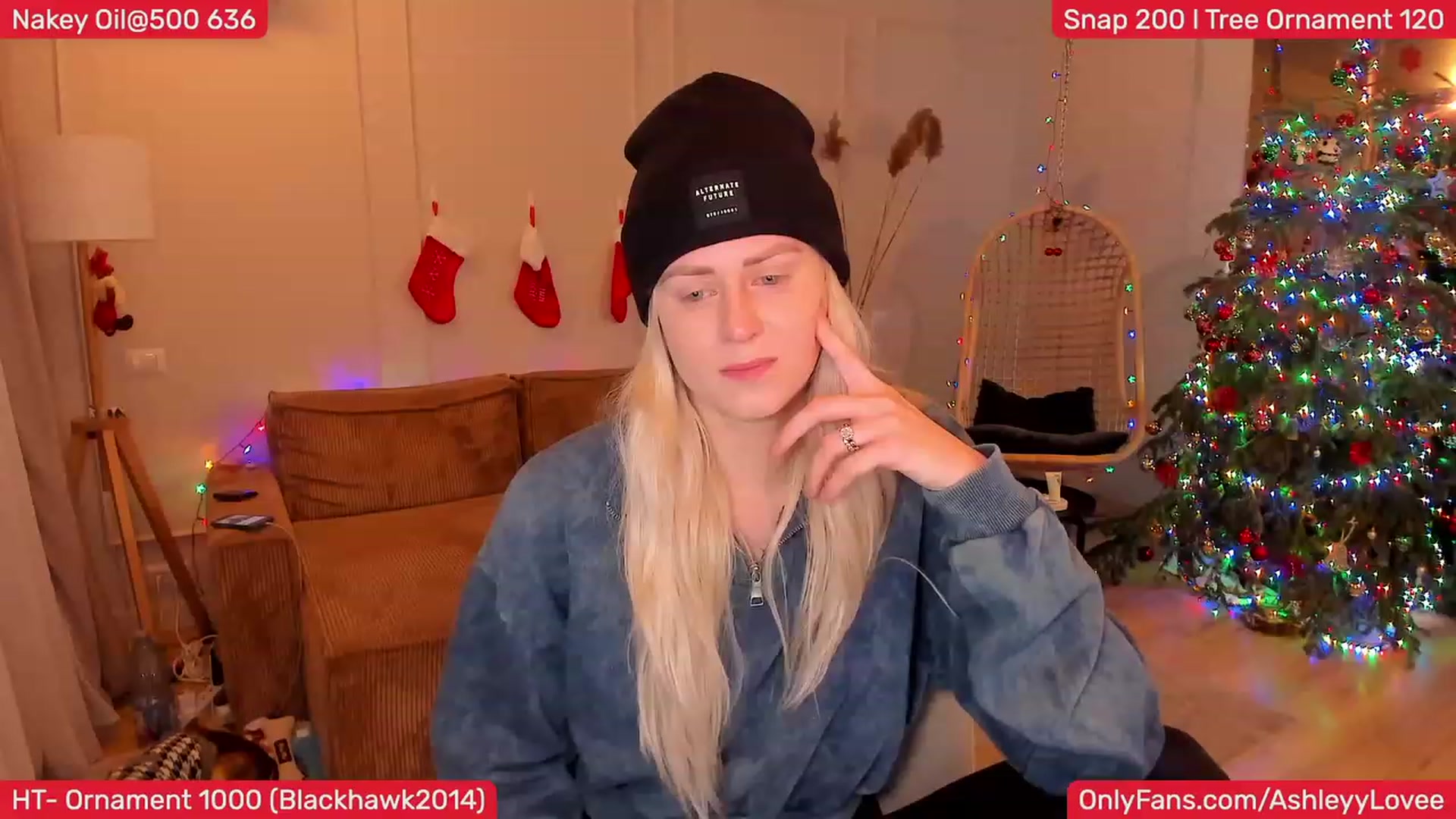 Gallery image thumbnail from AshleyLove's myfreecams stream on, 12/27/2023, 17:46 image 8 of 20