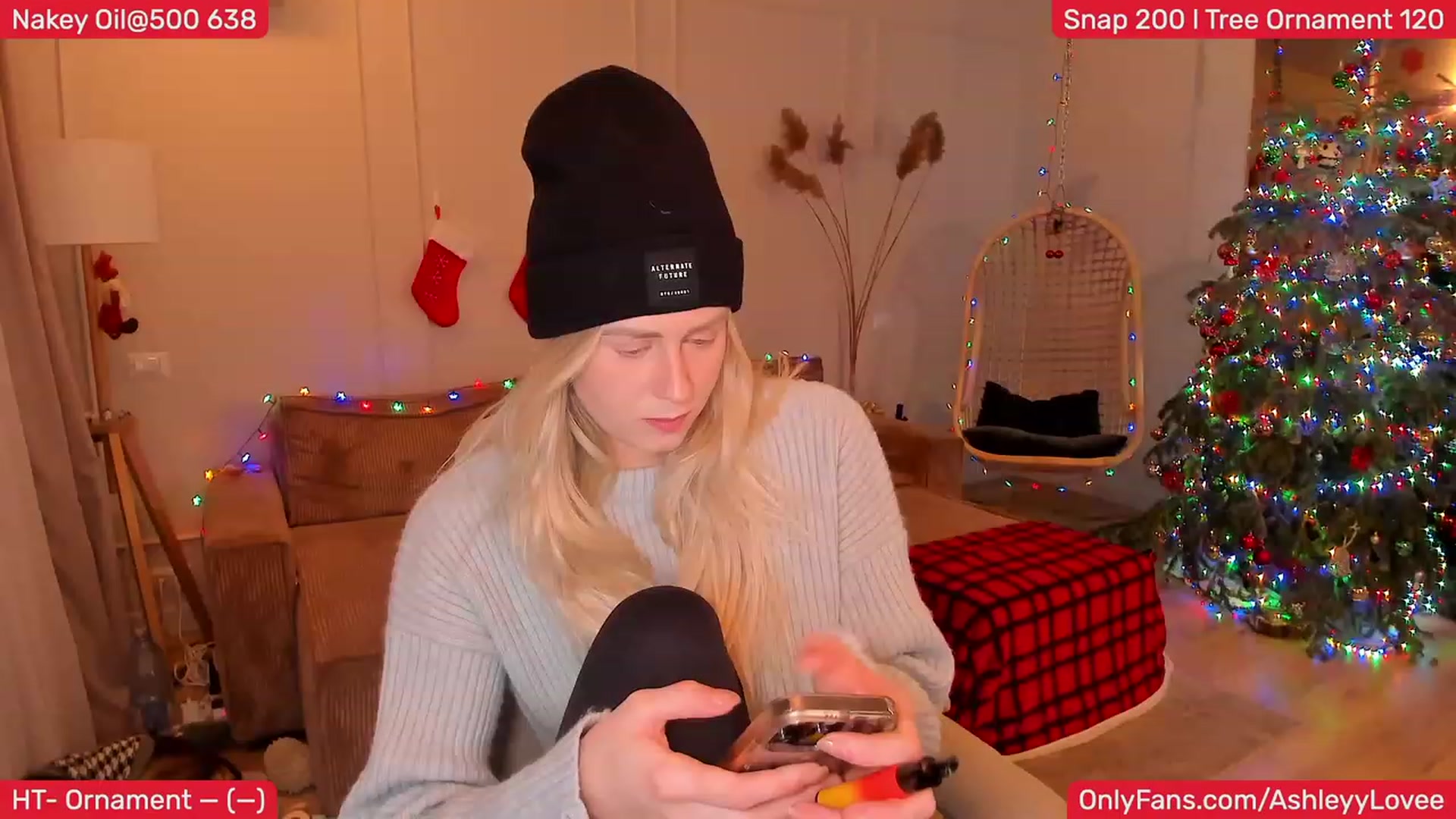 Gallery image thumbnail from AshleyLove's myfreecams stream on, 12/28/2023, 18:35 image 6 of 20