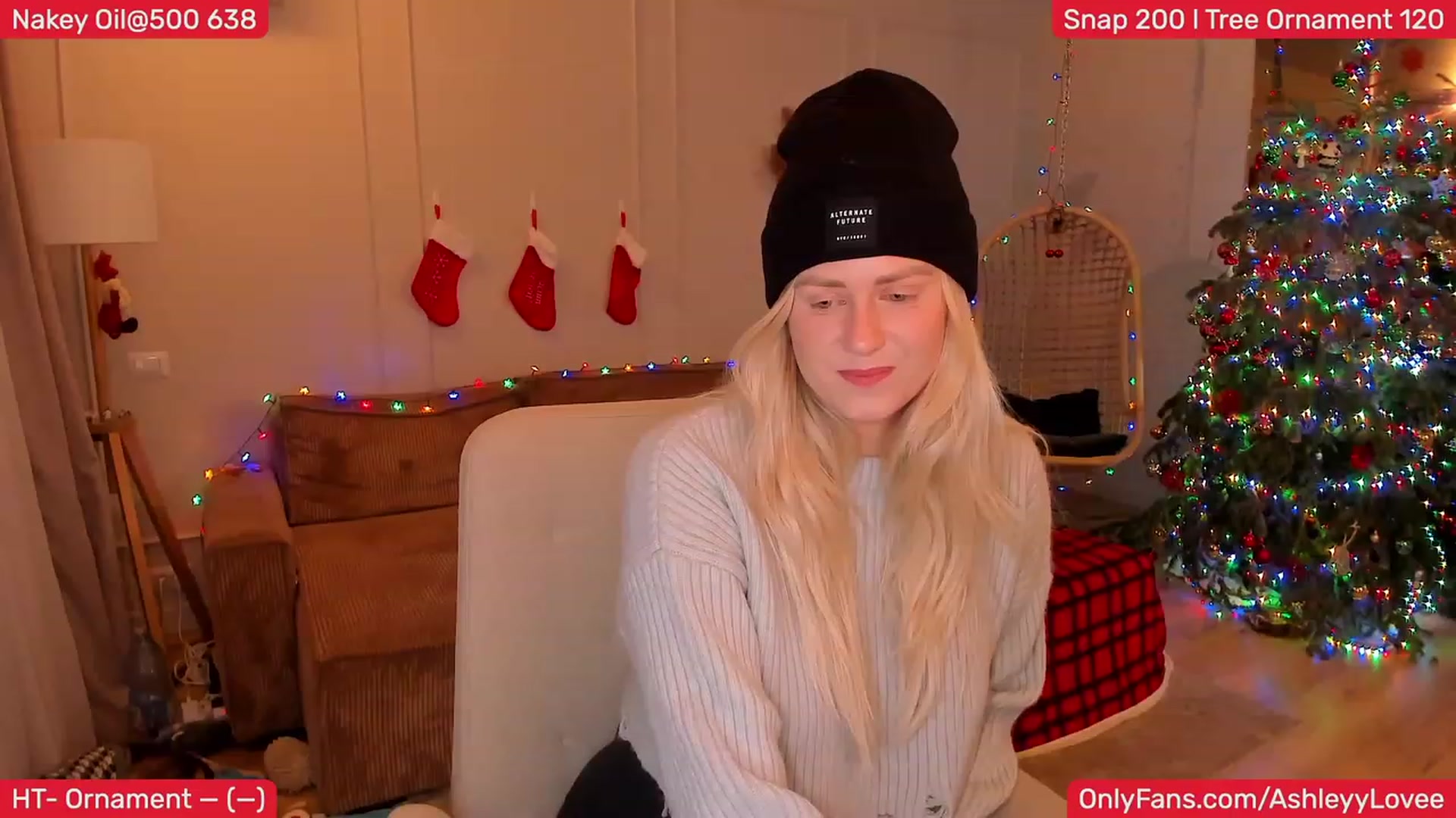 Gallery image thumbnail from AshleyLove's myfreecams stream on, 12/28/2023, 18:35 image 14 of 20