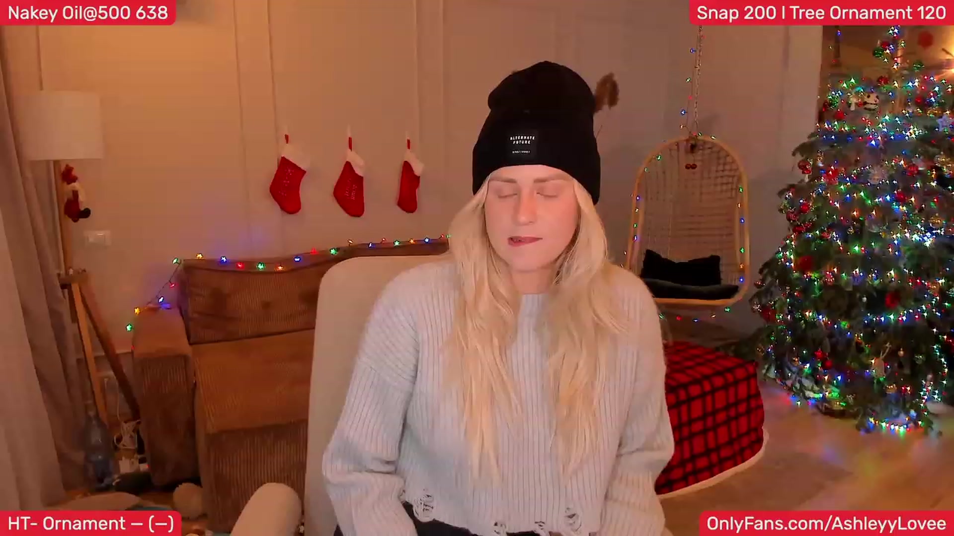 Gallery image thumbnail from AshleyLove's myfreecams stream on, 12/28/2023, 18:35 image 1 of 20