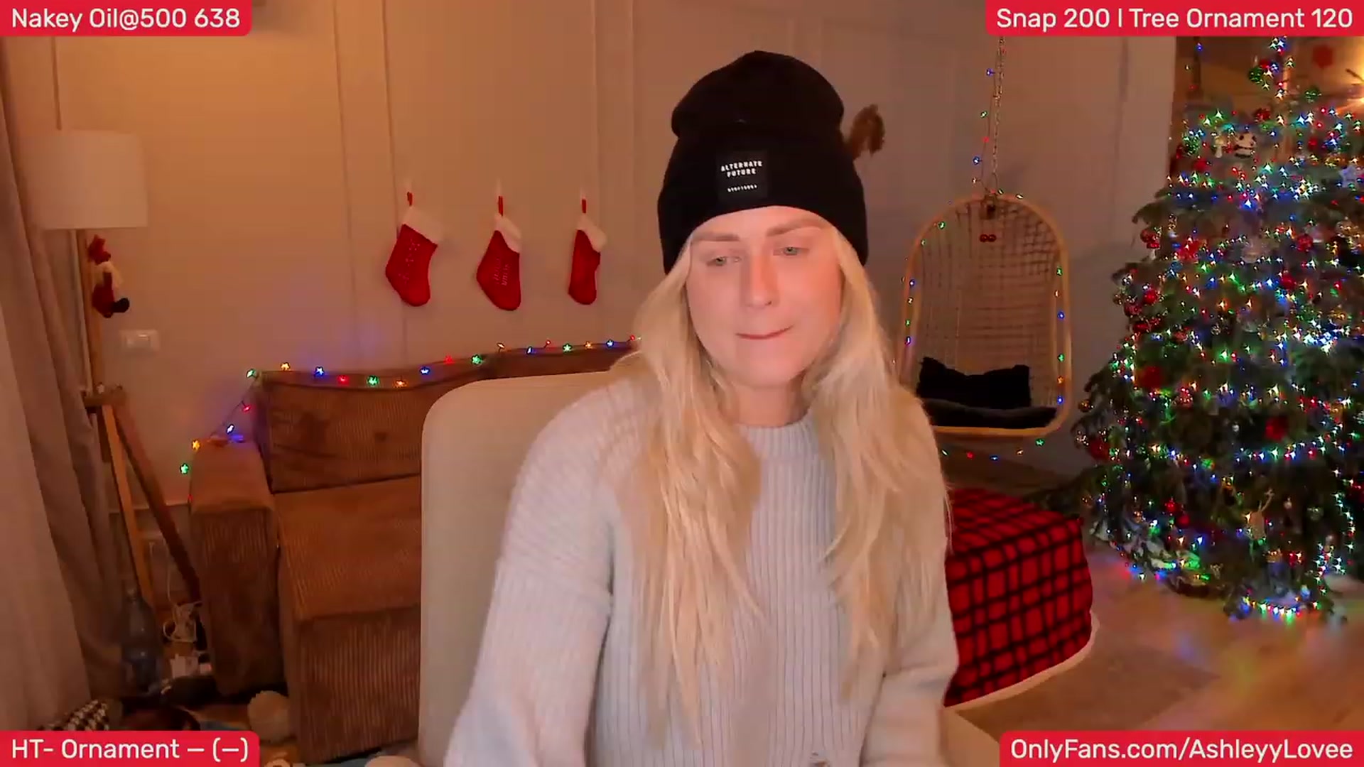 Gallery image thumbnail from AshleyLove's myfreecams stream on, 12/28/2023, 18:35 image 9 of 20