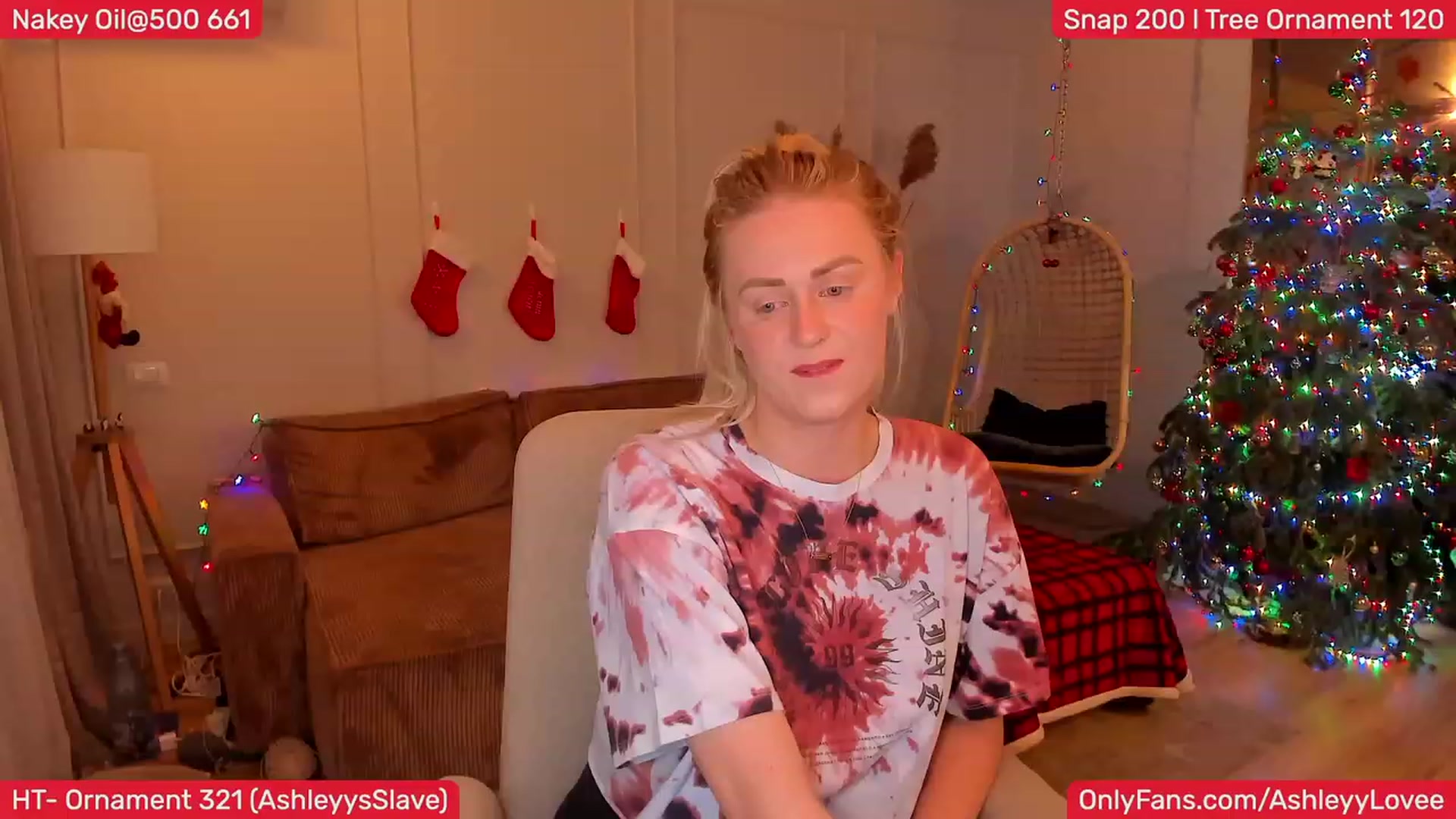 Gallery image thumbnail from AshleyLove's myfreecams stream on, 12/29/2023, 22:06 image 12 of 20