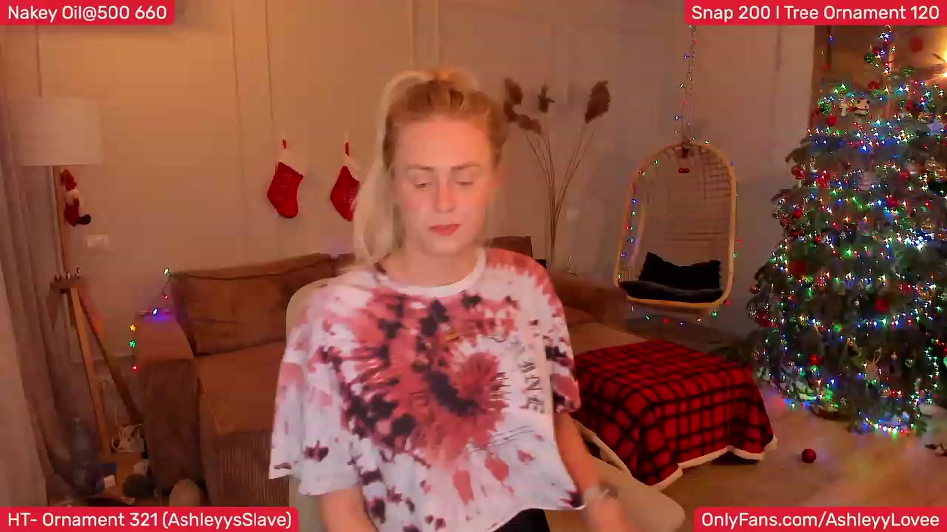 Gallery image thumbnail from AshleyLove's myfreecams stream on, 12/29/2023, 22:06 image 17 of 20