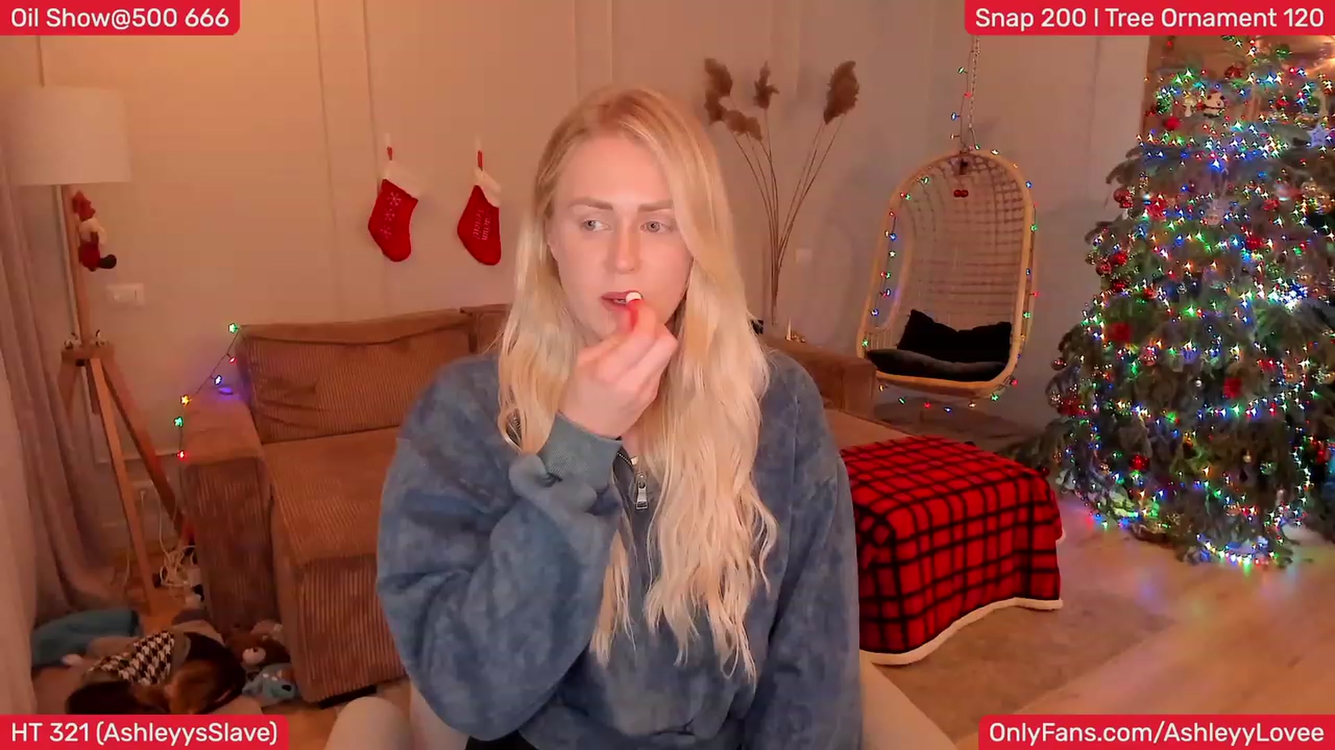 Gallery image thumbnail from AshleyLove's myfreecams stream on, 12/30/2023, 22:09 image 15 of 20