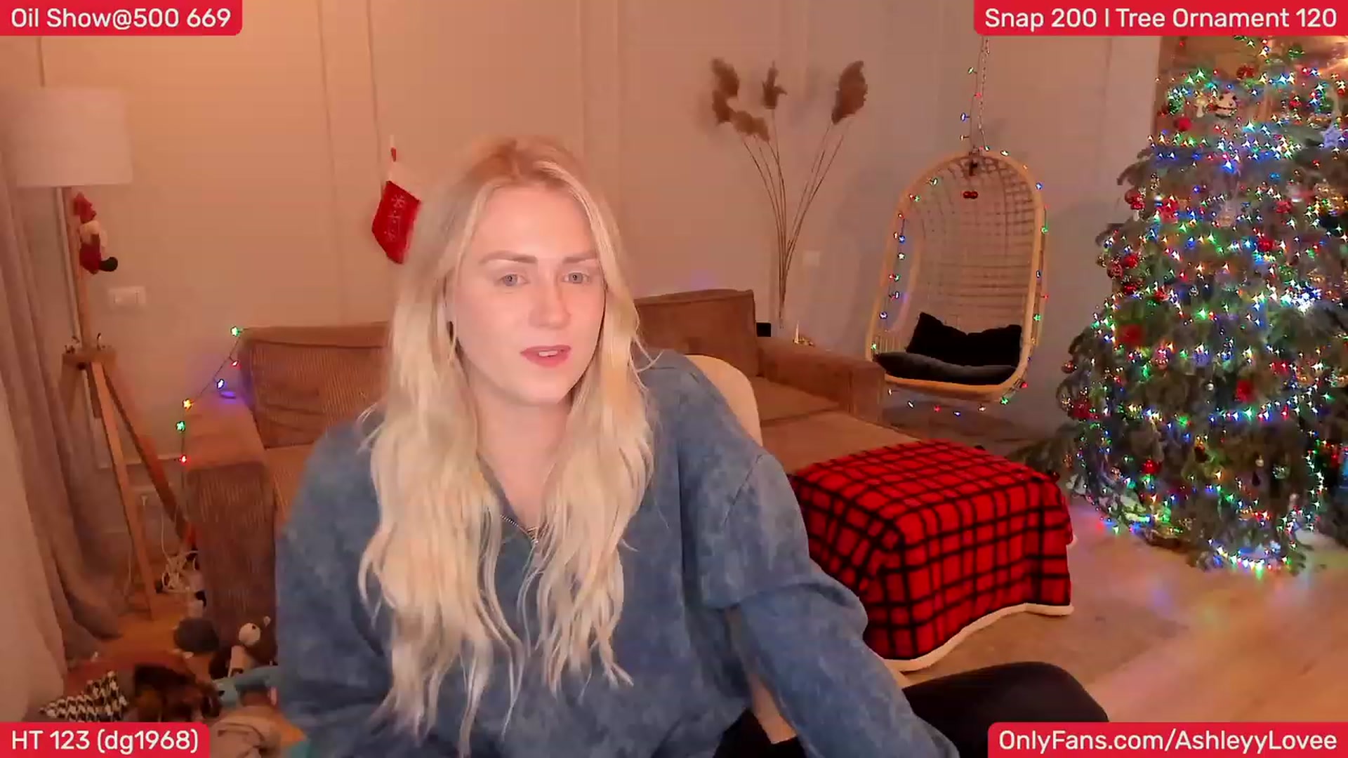Gallery image thumbnail from AshleyLove's myfreecams stream on, 12/30/2023, 22:09 image 6 of 20