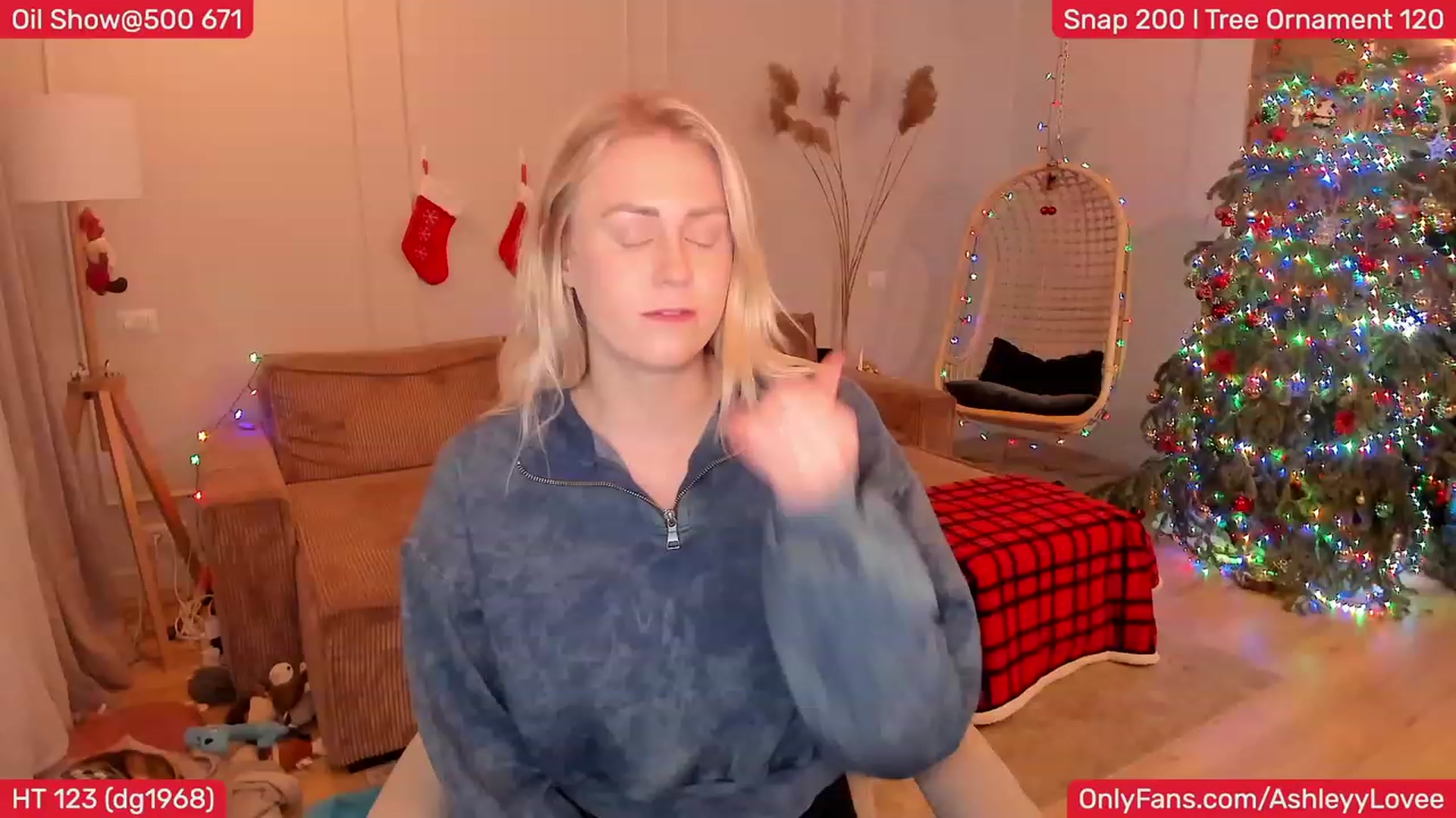 Gallery image thumbnail from AshleyLove's myfreecams stream on, 12/30/2023, 22:09 image 3 of 20