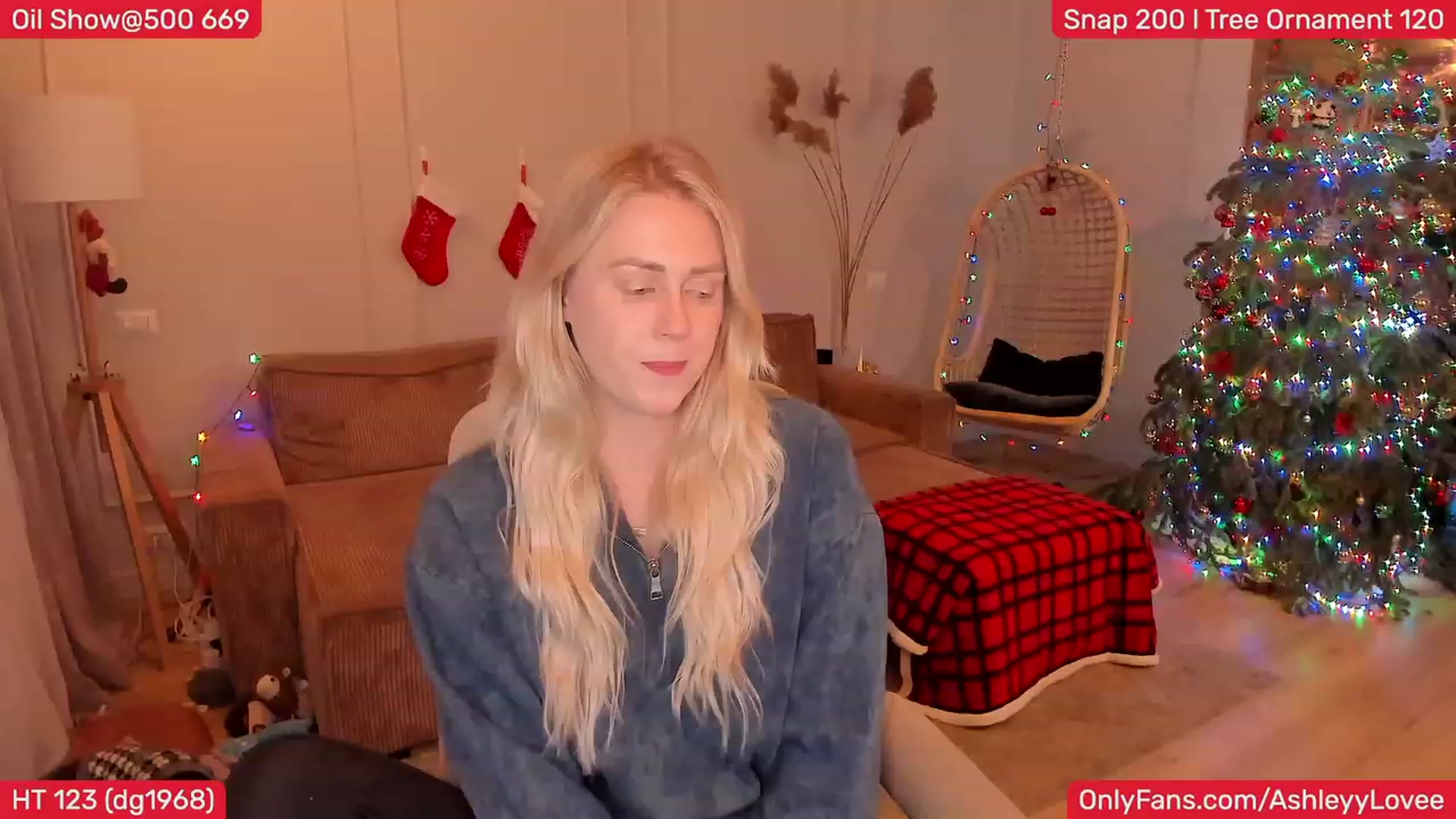 Gallery image thumbnail from AshleyLove's myfreecams stream on, 12/30/2023, 22:09 image 10 of 20