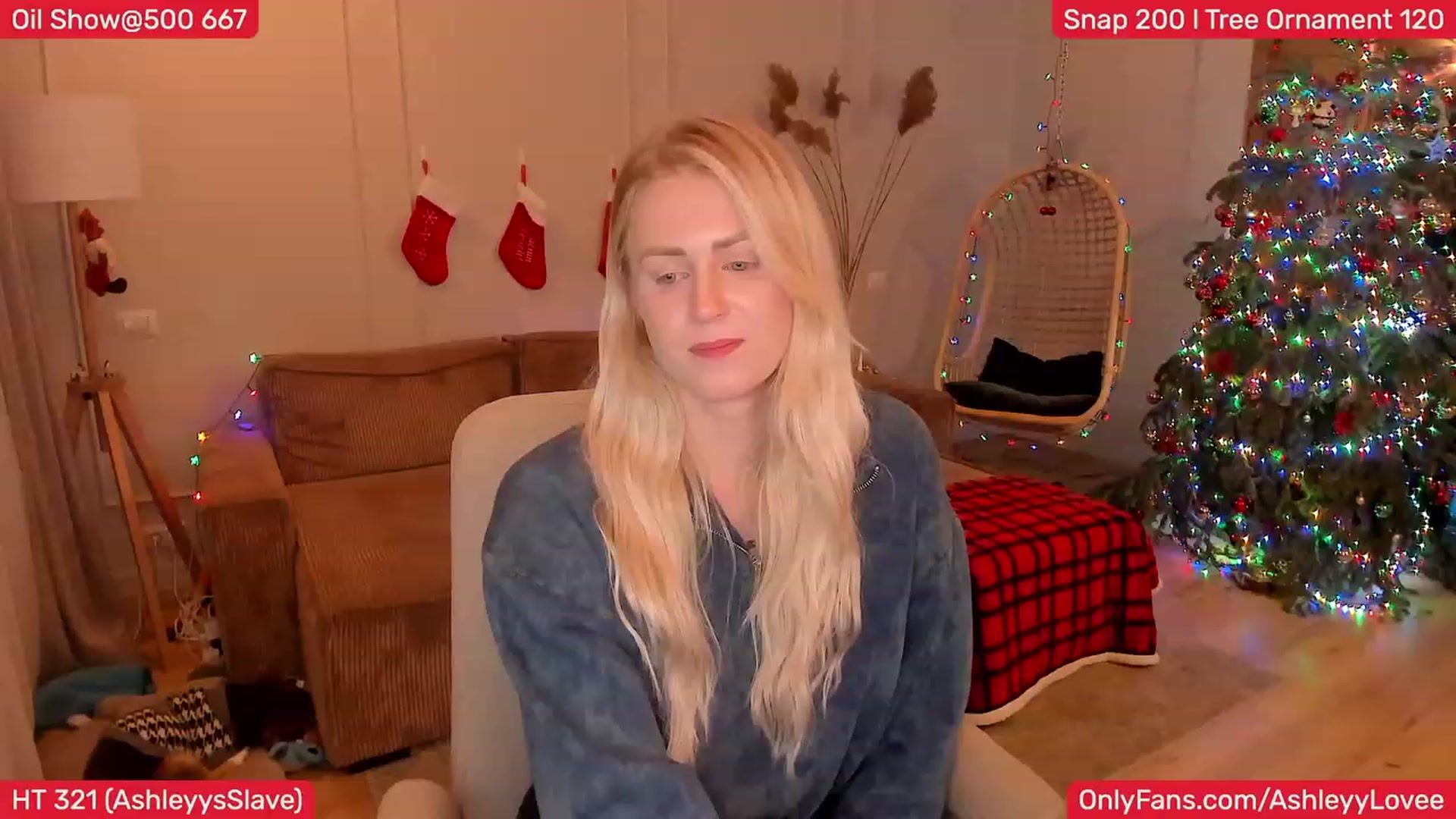 Gallery image thumbnail from AshleyLove's myfreecams stream on, 12/31/2023, 24:11 image 2 of 20
